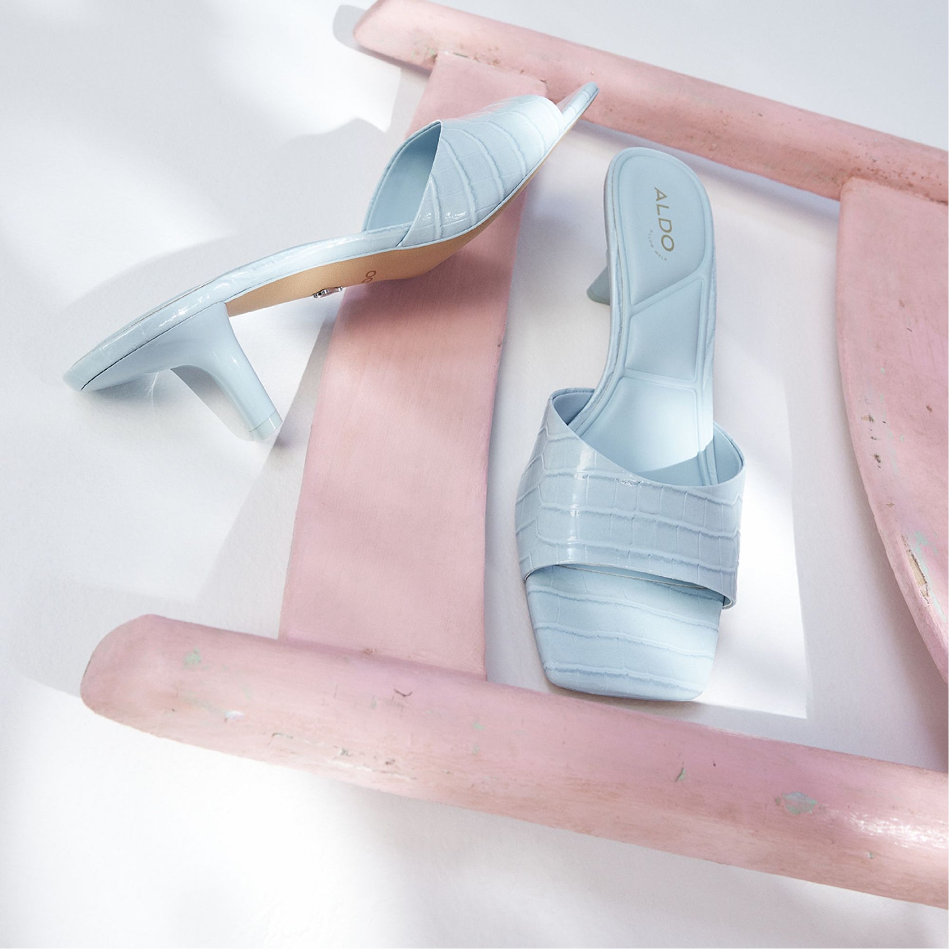 Product media for Enchanting