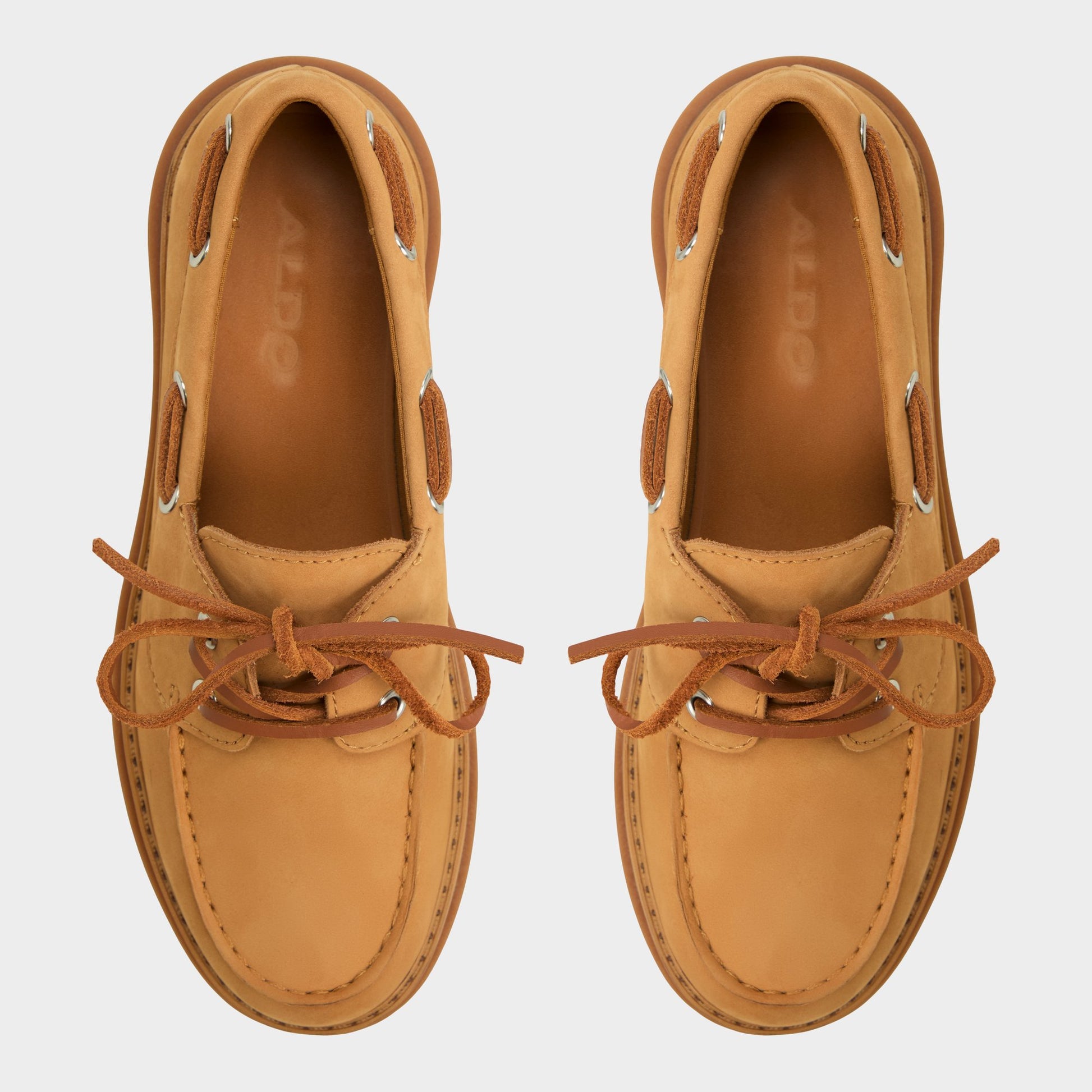 Top-down view of the Wheat Seaport Boat shoe