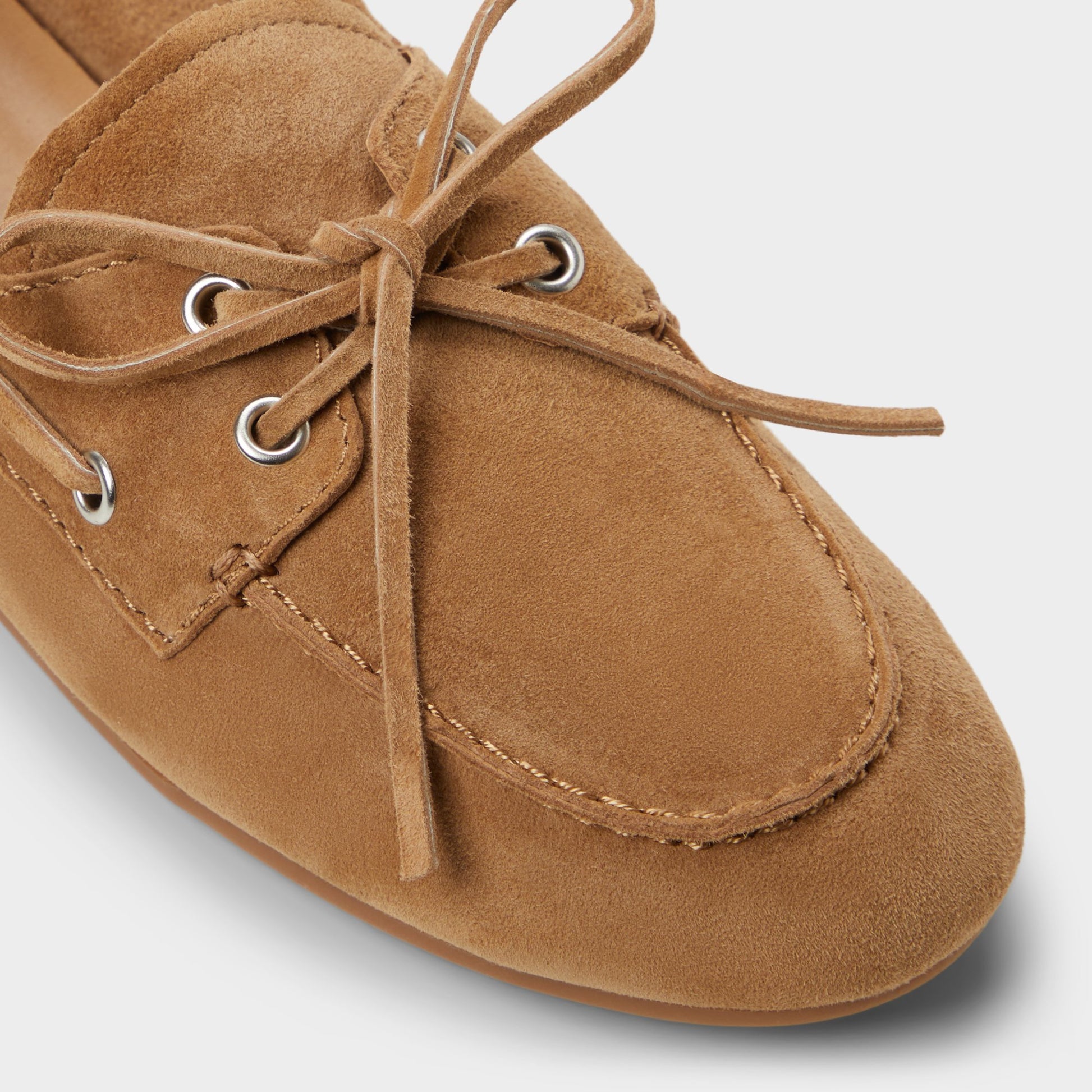 Gros plan de la Marron Moyen Sail Boat shoe