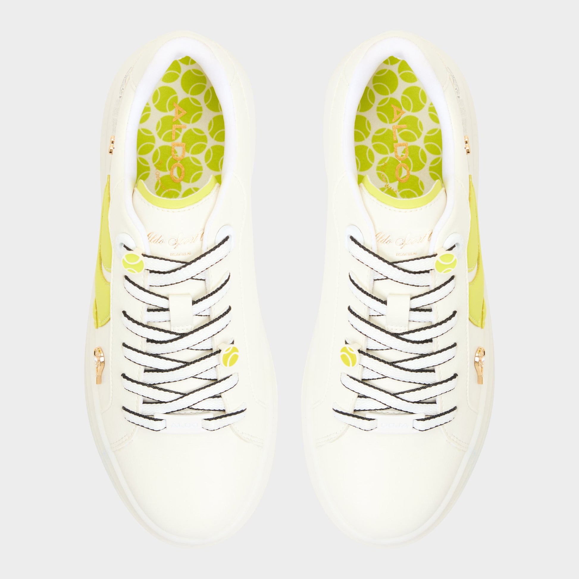Top-down view of the White Combo Clubchamp Low top sneaker
