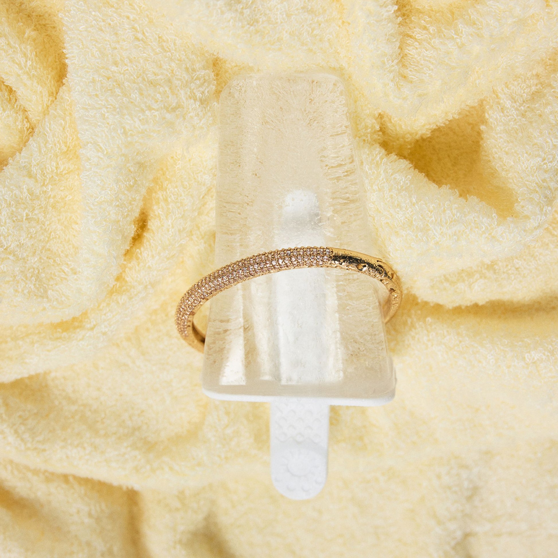 Product media for Dauvray