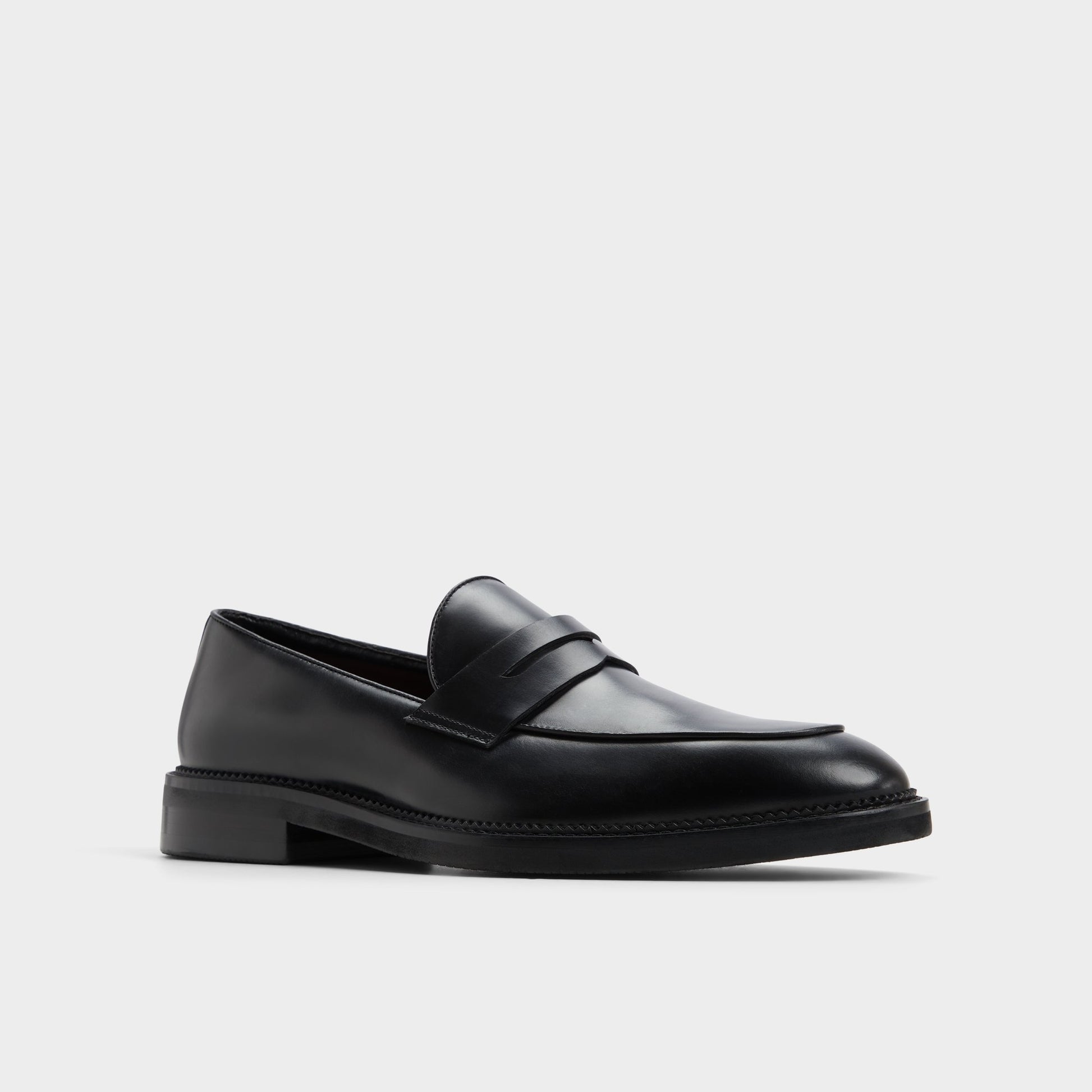Three-quarter angle of Black Salinero Loafer's front side