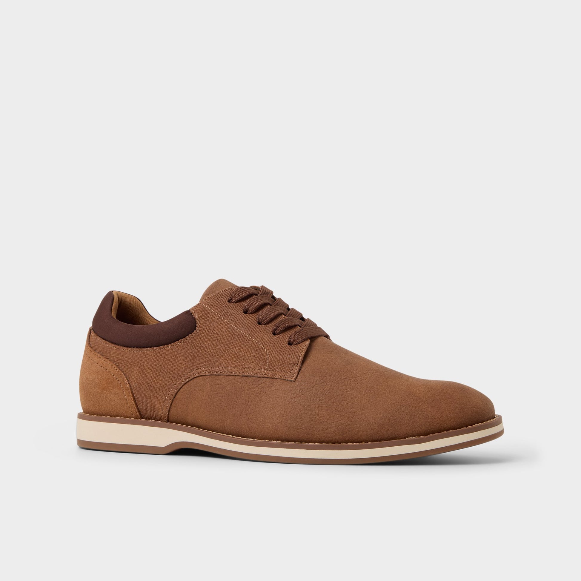 Three-quarter angle of Cognac Corby Oxford shoe's front side