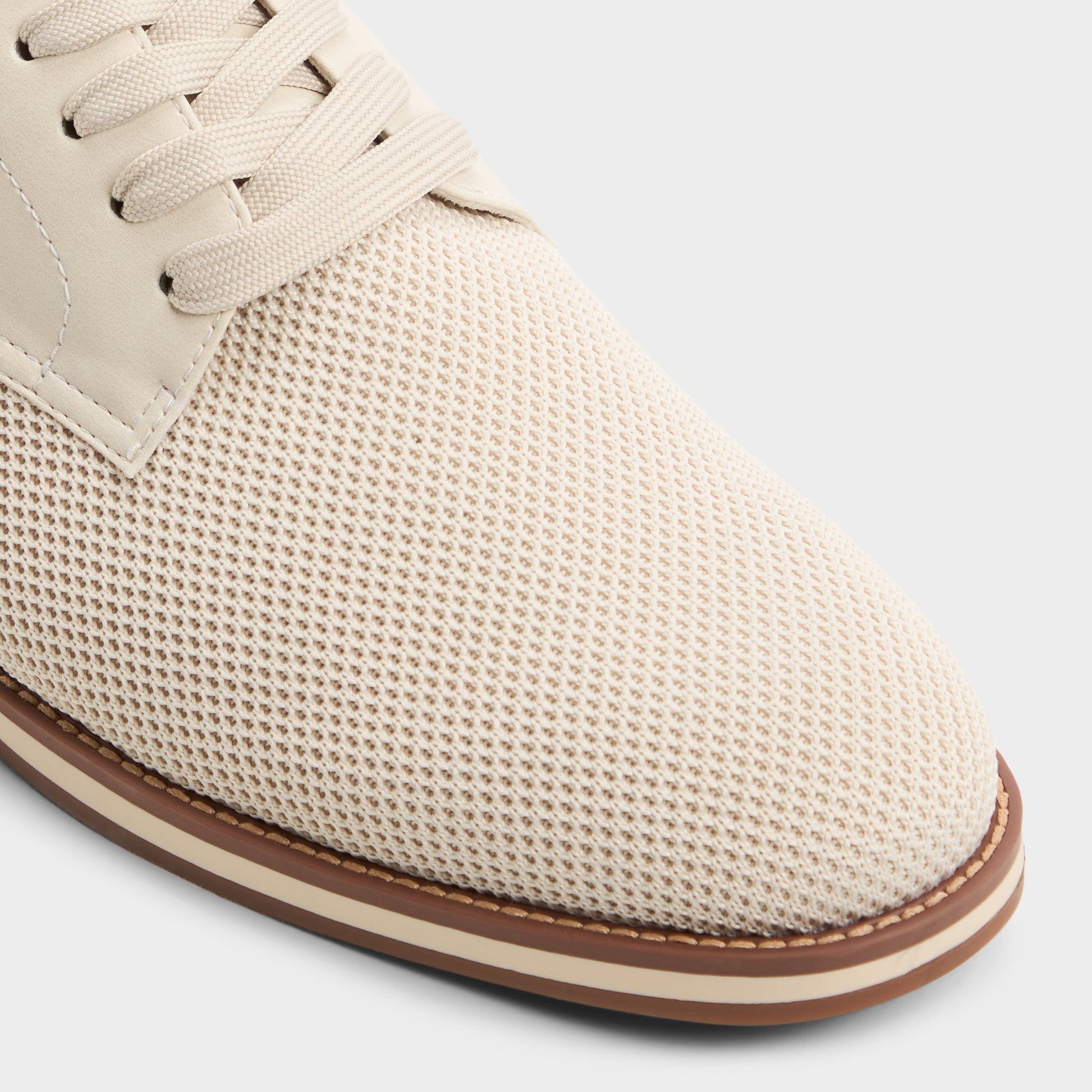 Close-up of the Beige Corby Oxford shoe