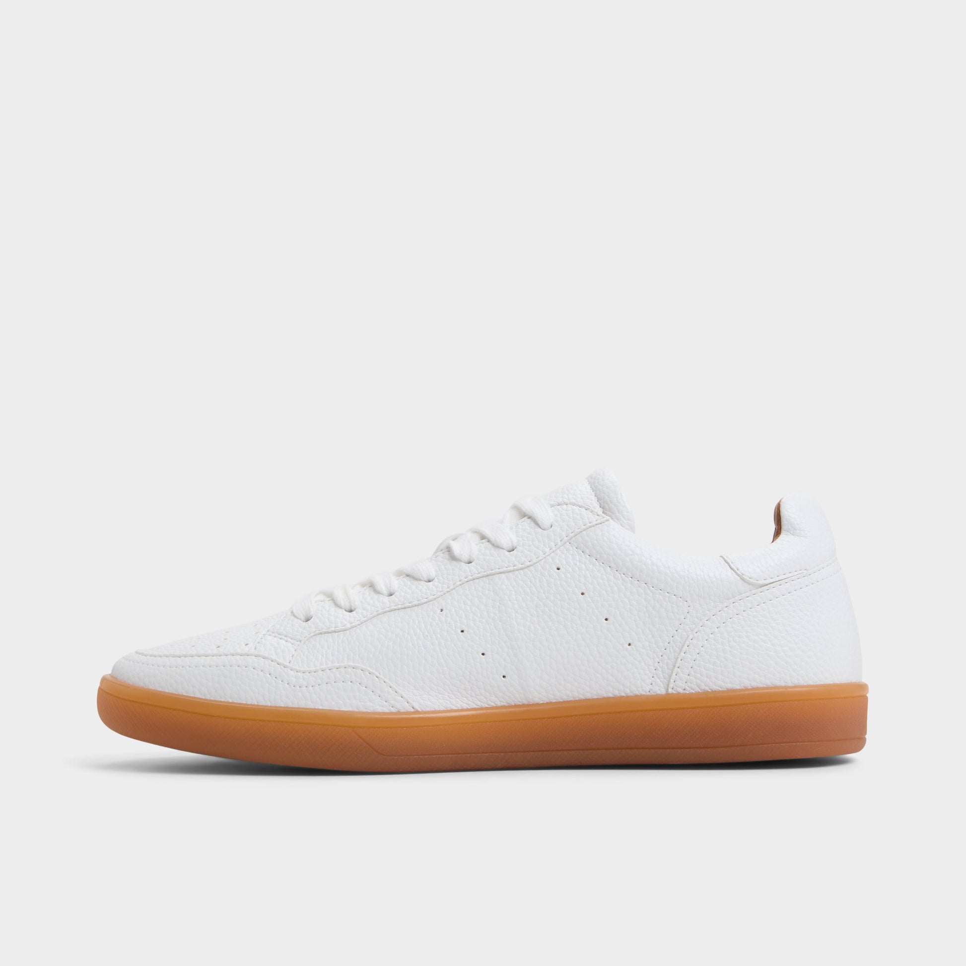 Side view of White Wildbrook Low top sneaker