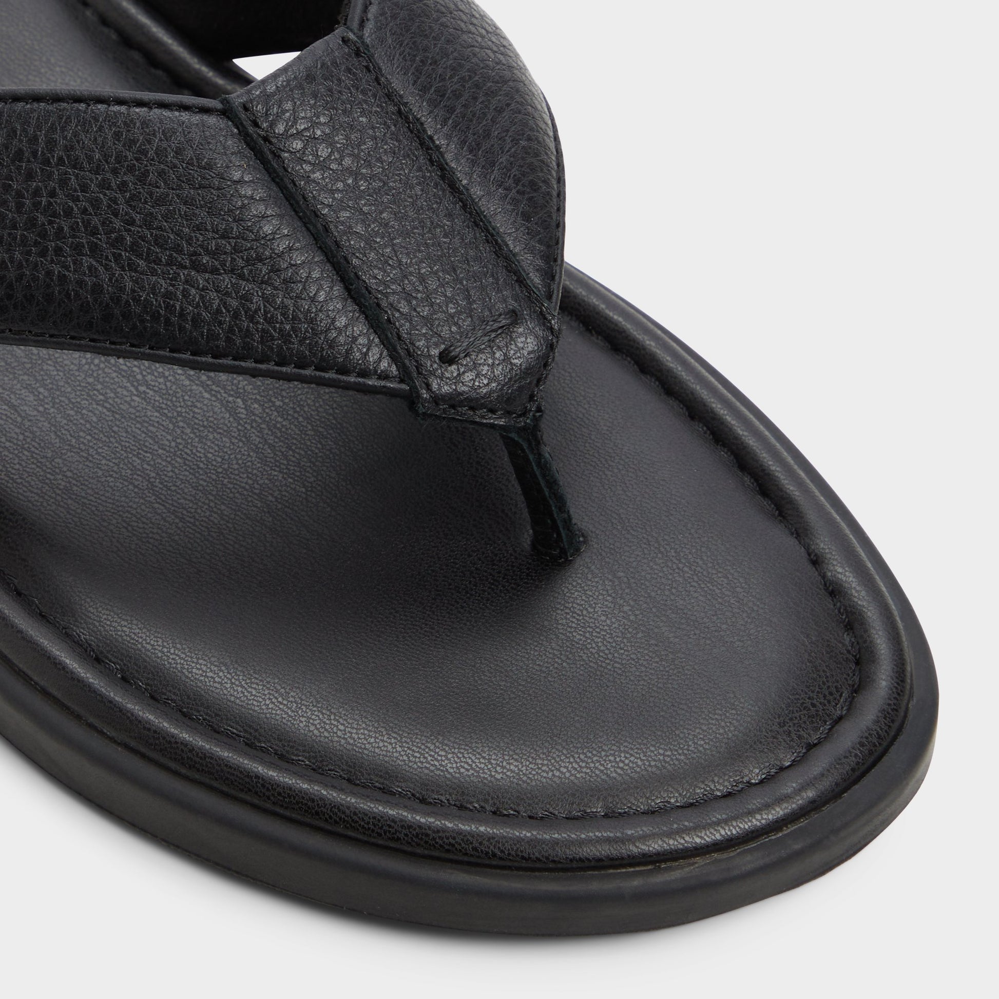 Close-up of the Black Tazzo Flip flop
