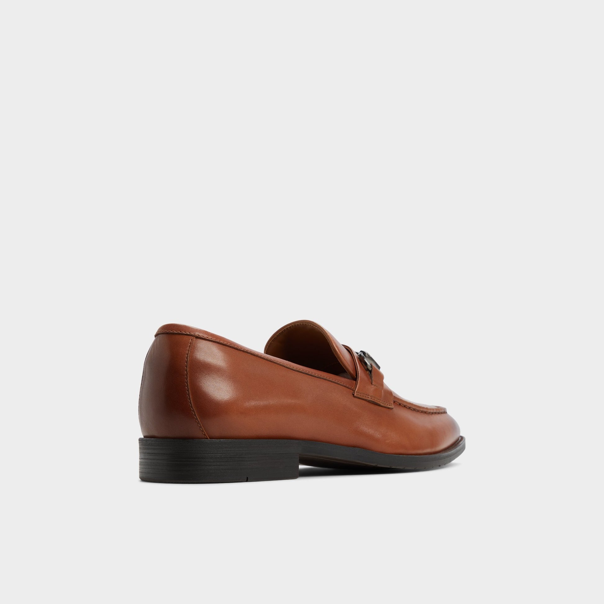 Three-quarter angle of Cognac Thado Loafer's back side