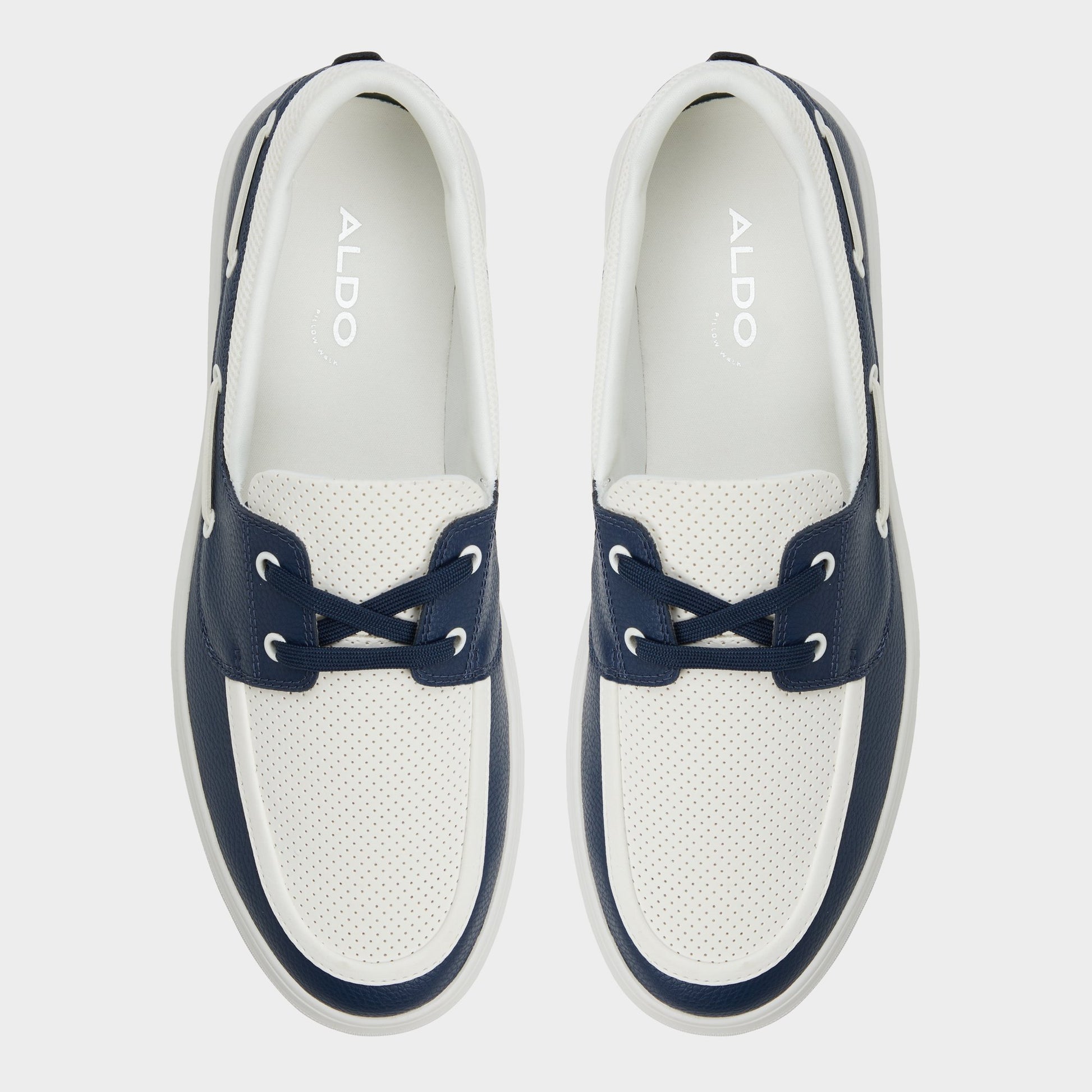 Top-down view of the White/Navy Wildwave Boat shoe