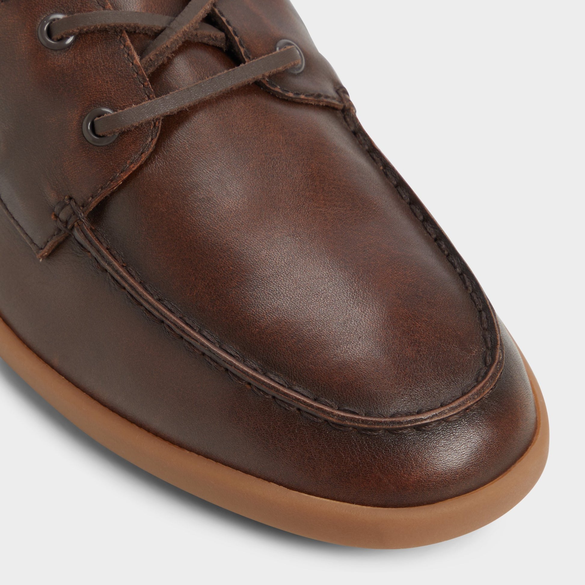 Close-up of the Brown Portwind Boat shoe