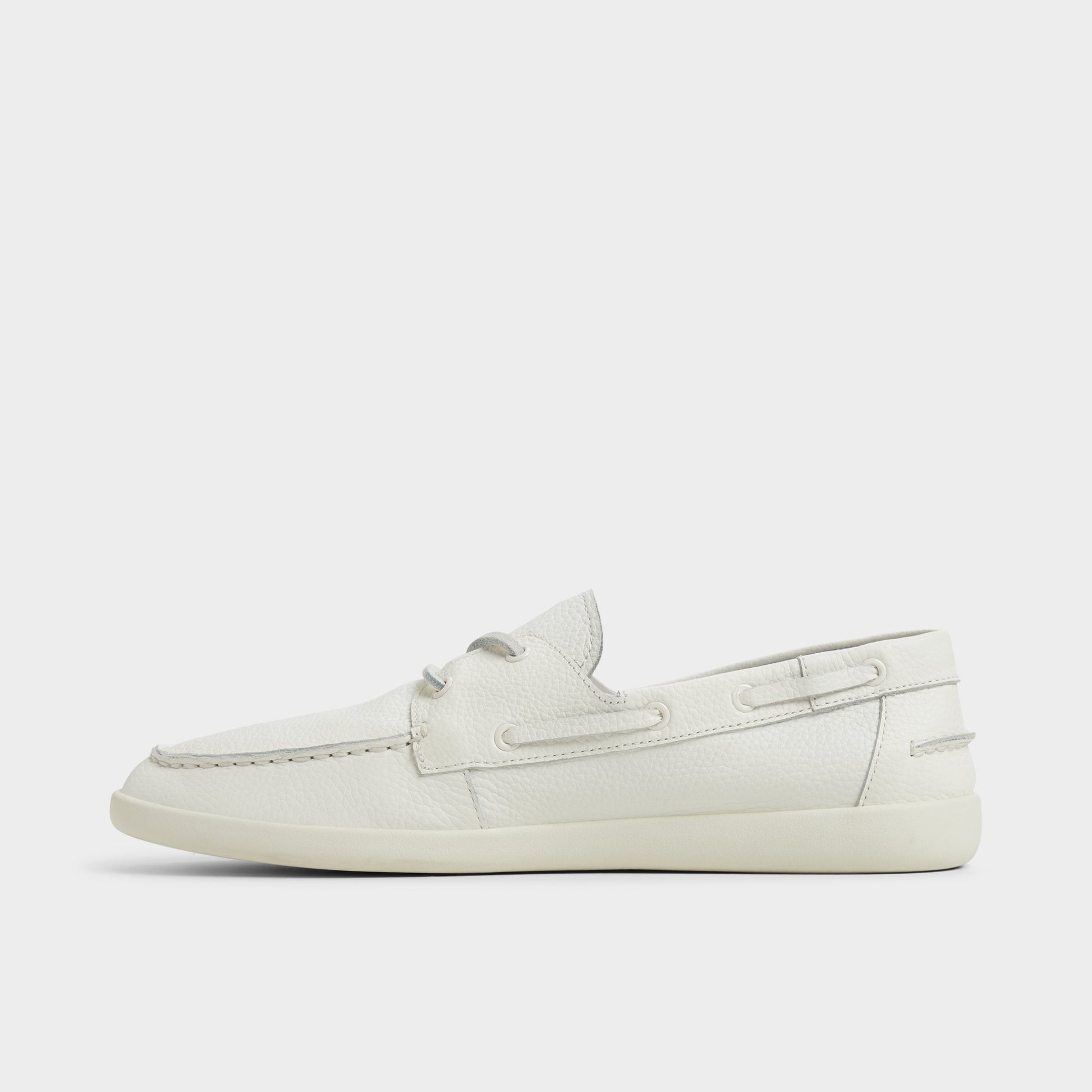 Side view of Ecru Portwind Boat shoe