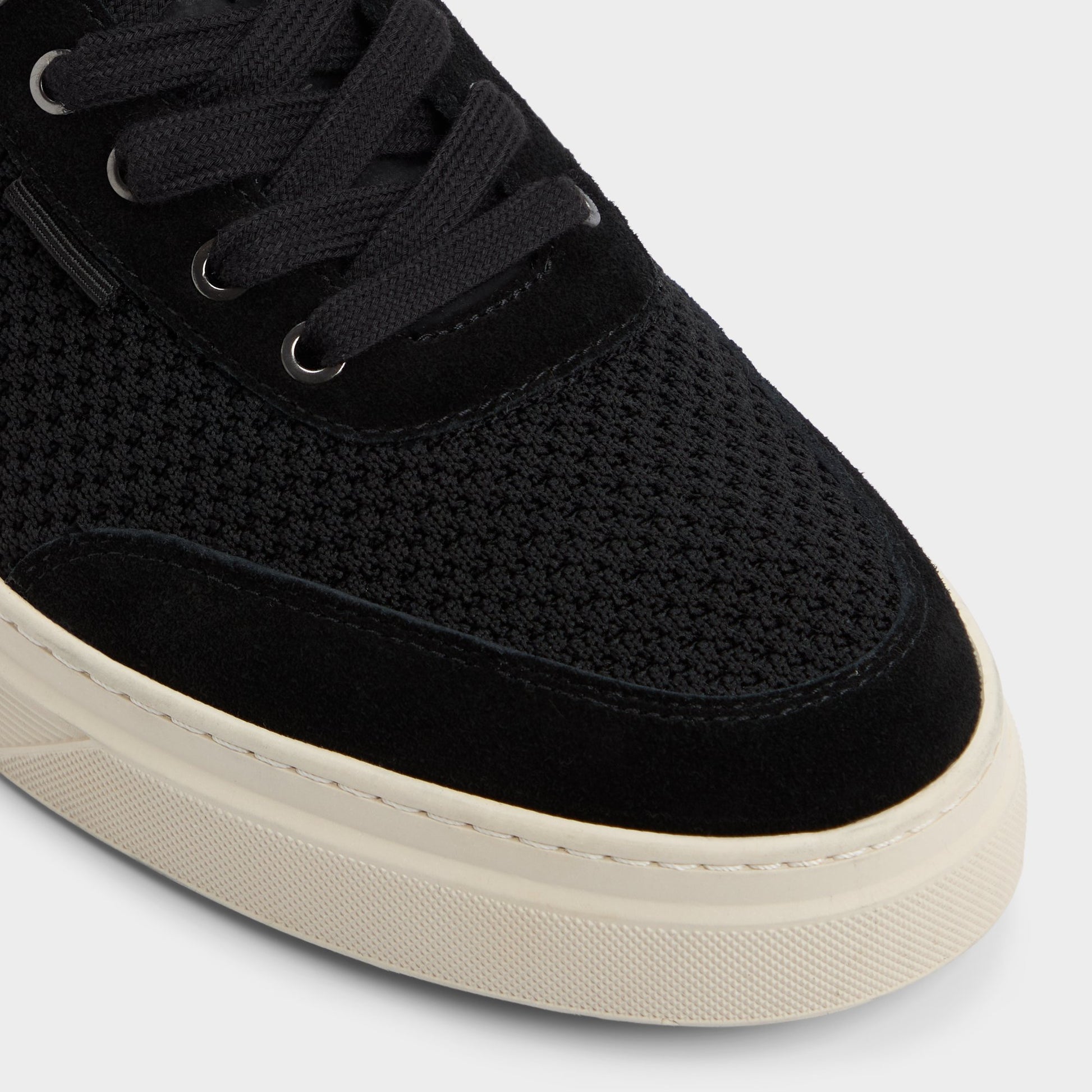 Close-up of the Open Black Mcenroe Low top sneaker