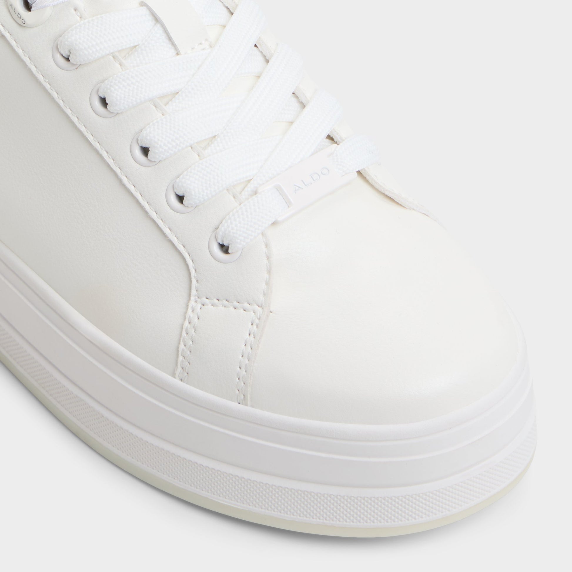 Chiccomfort Open White Women's Platform and wedge sneakers