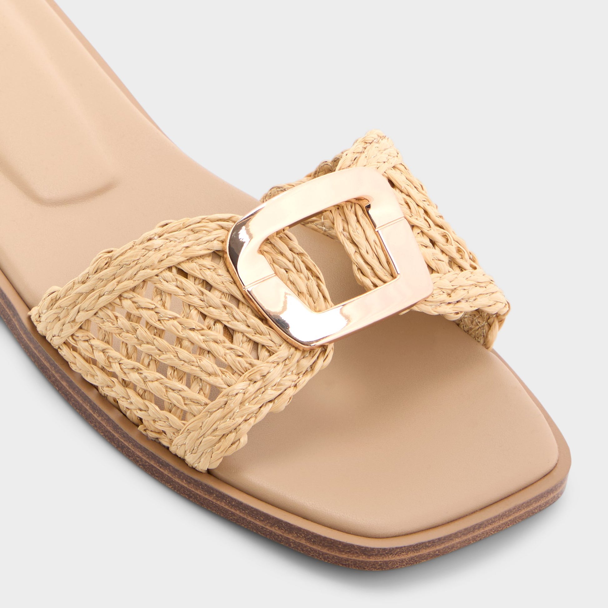 Close-up of the Natural Tidella Slide sandal