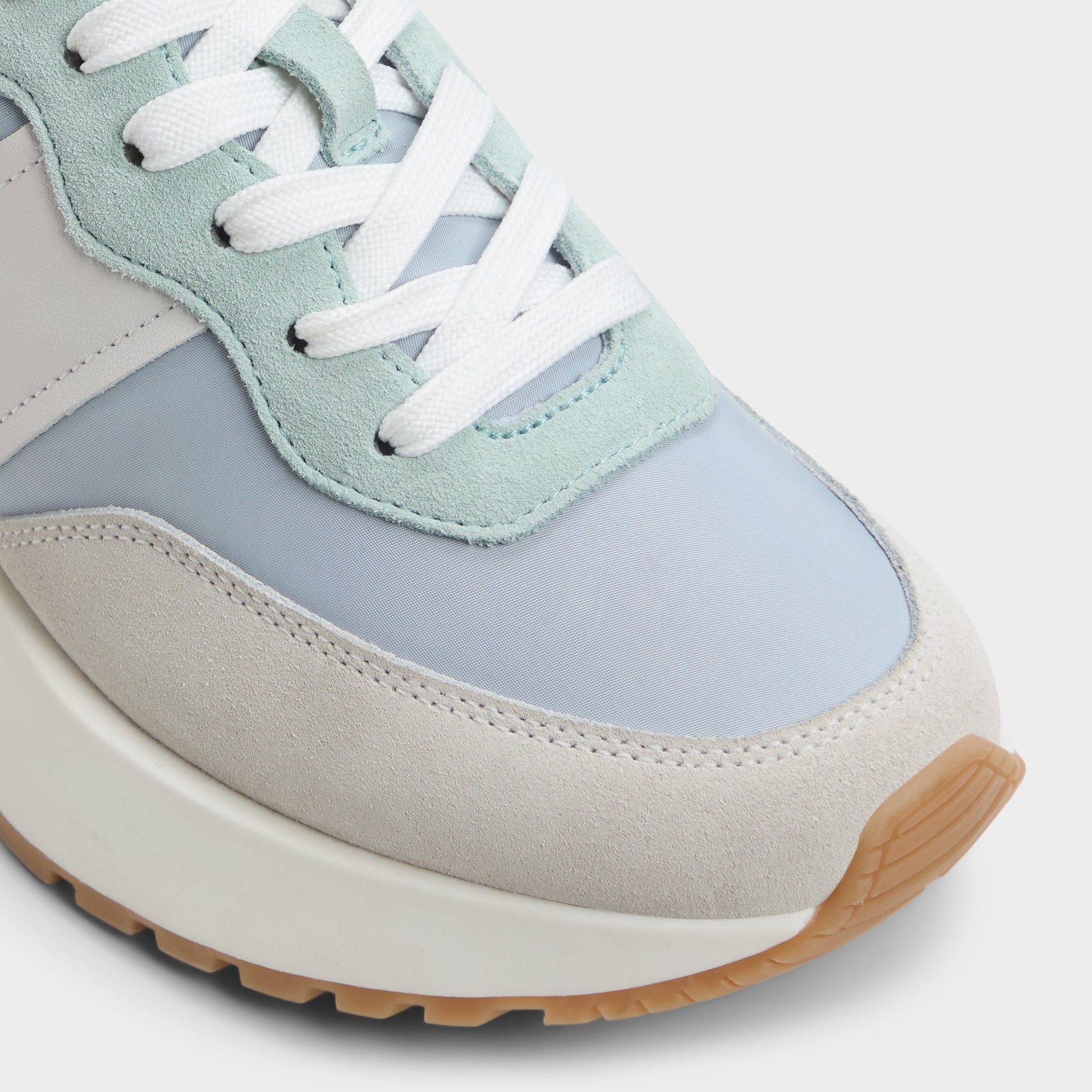Close-up of the Pastel Multi Proader Jogger sneaker