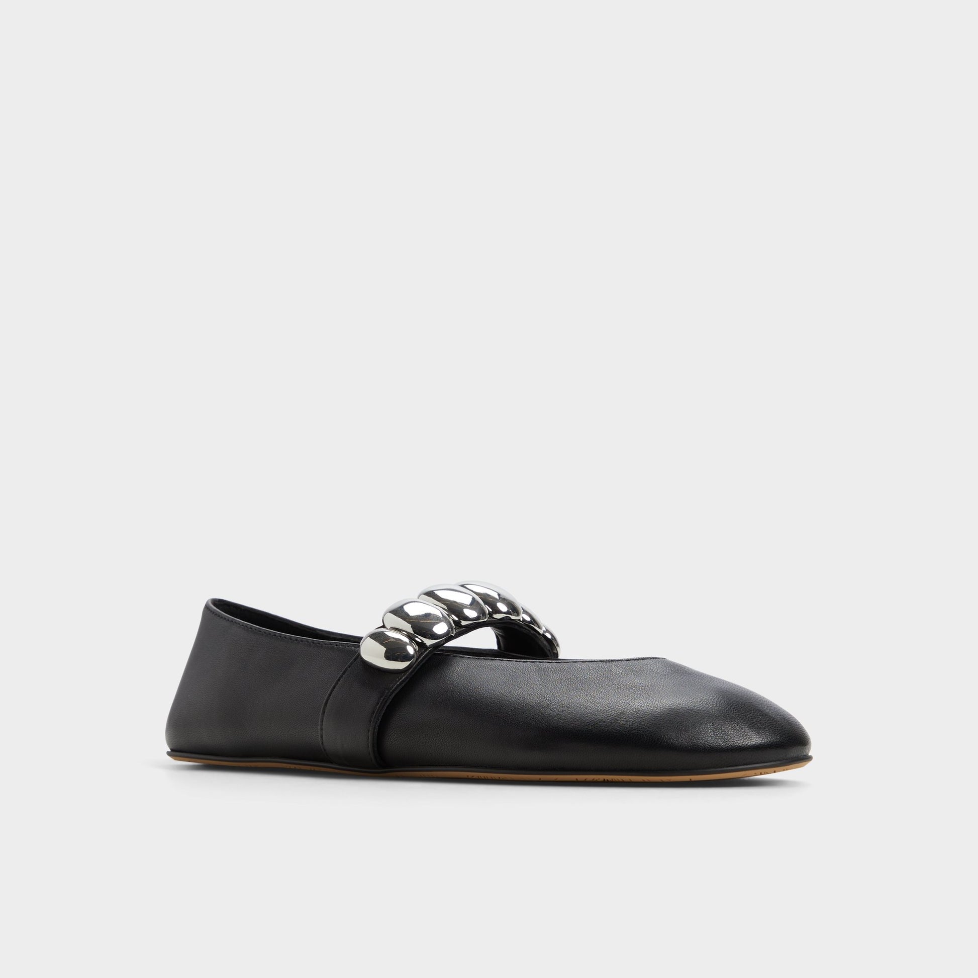 Three-quarter angle of Black Figgis Ballerina's front side