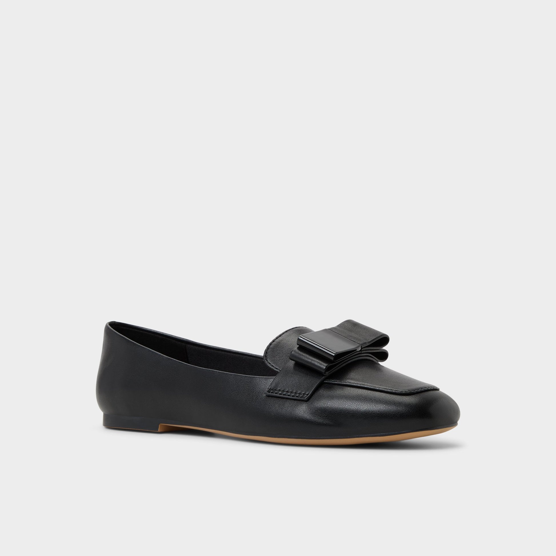Three-quarter angle of Black Talanany Loafer's front side