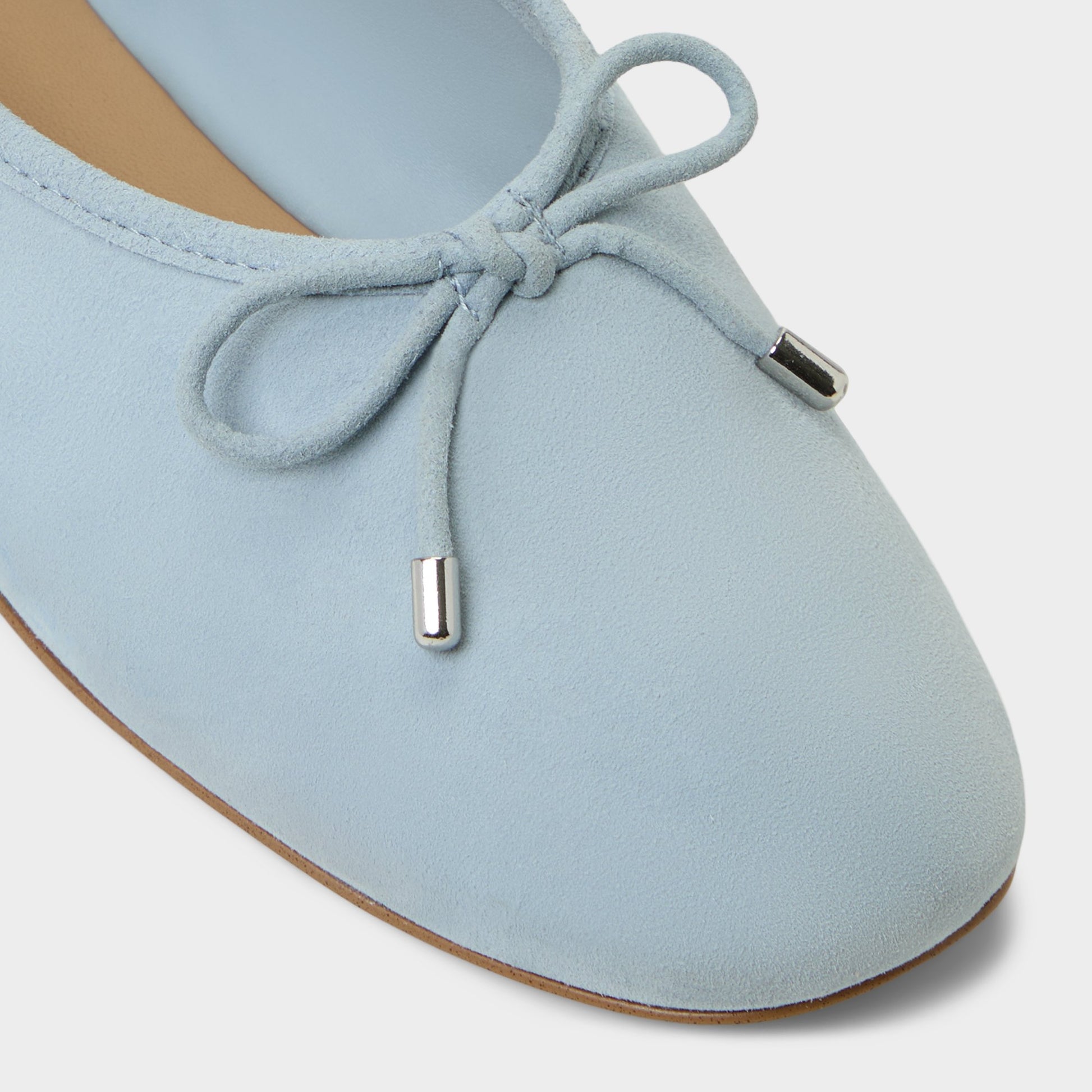 Gros plan de la Autre Bleu Joselie-xt Ballerina