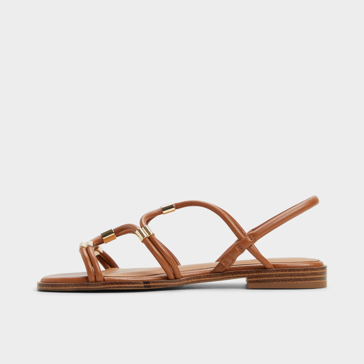 Side view of Medium brown Bychan