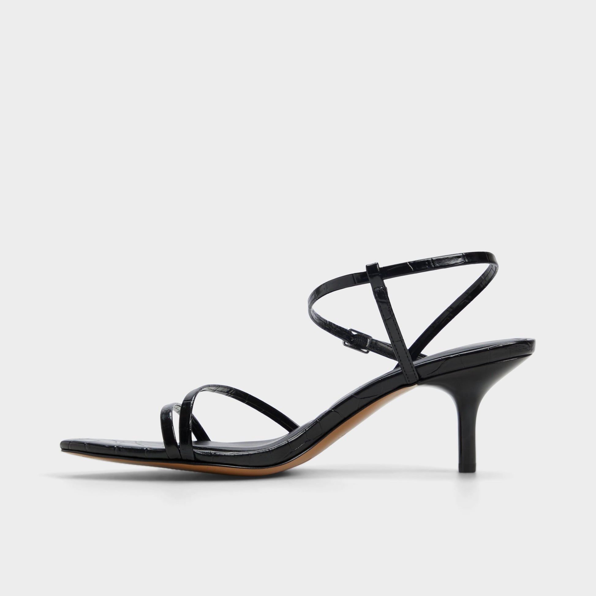 Side view of Black Elianna