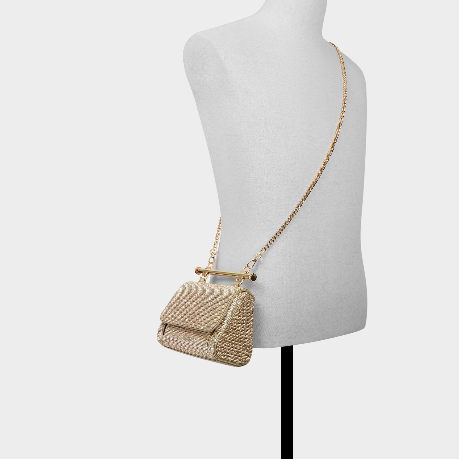 Product media for Blingchic
