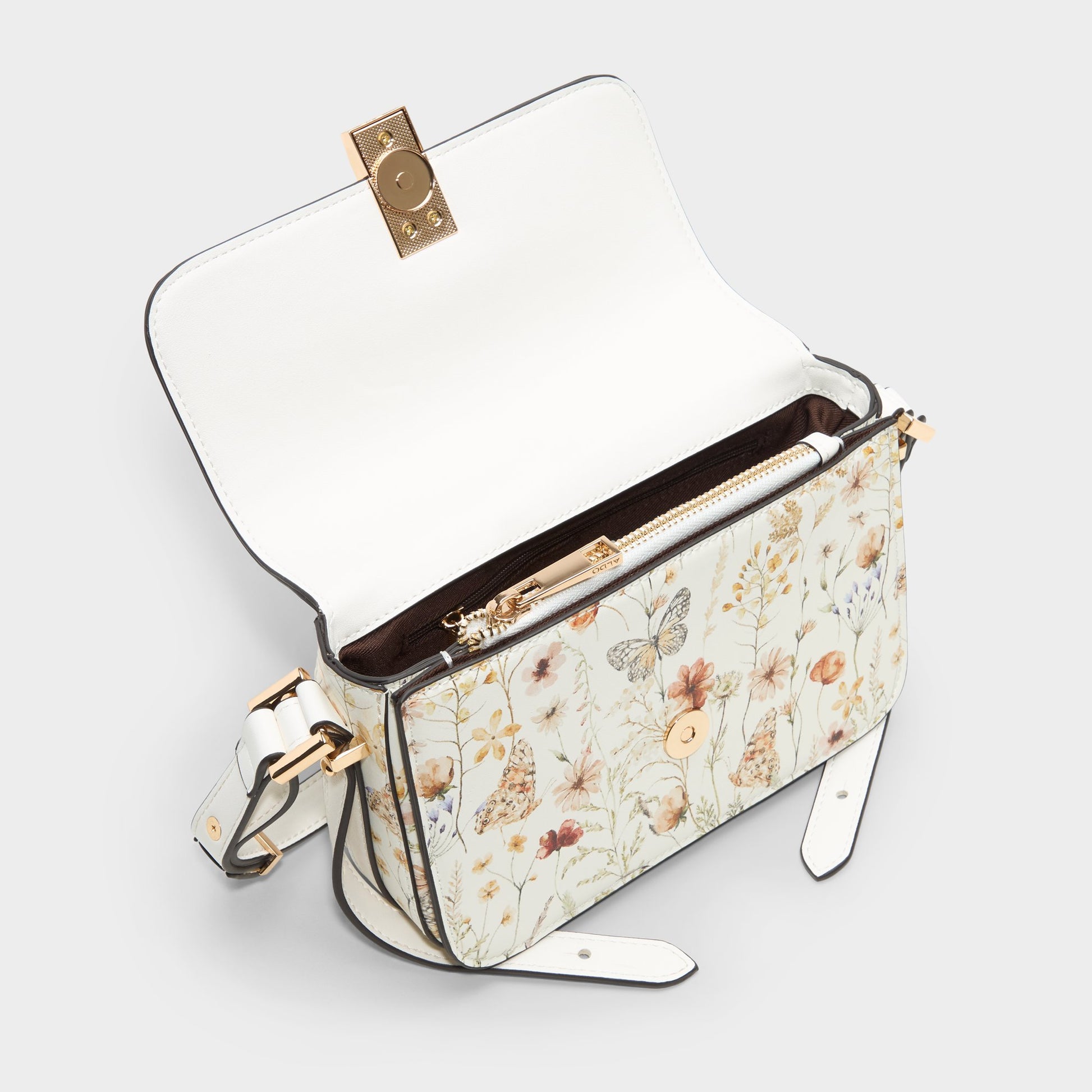 Product media for Eteini