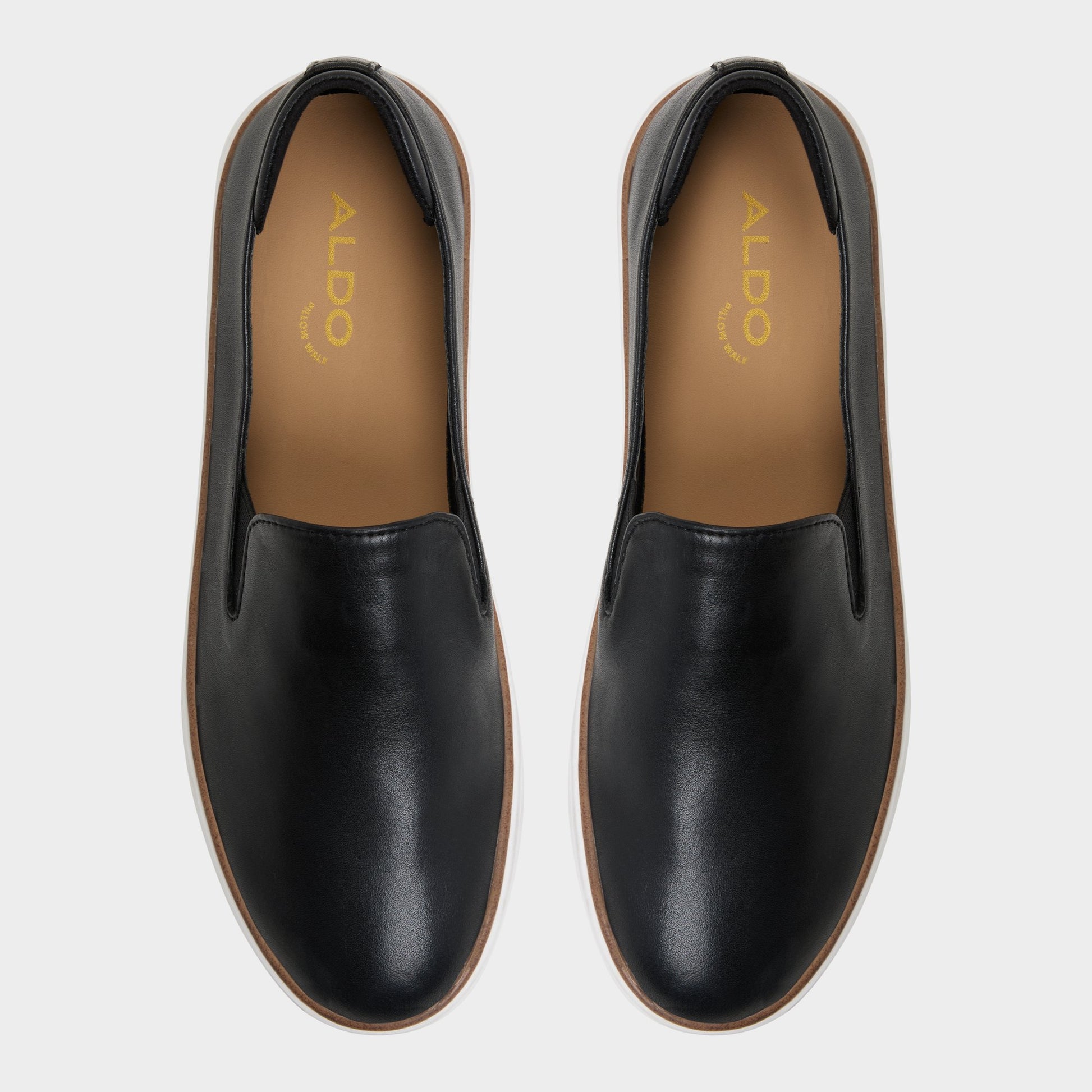Top-down view of the Black Ballivian Slip-on sneaker