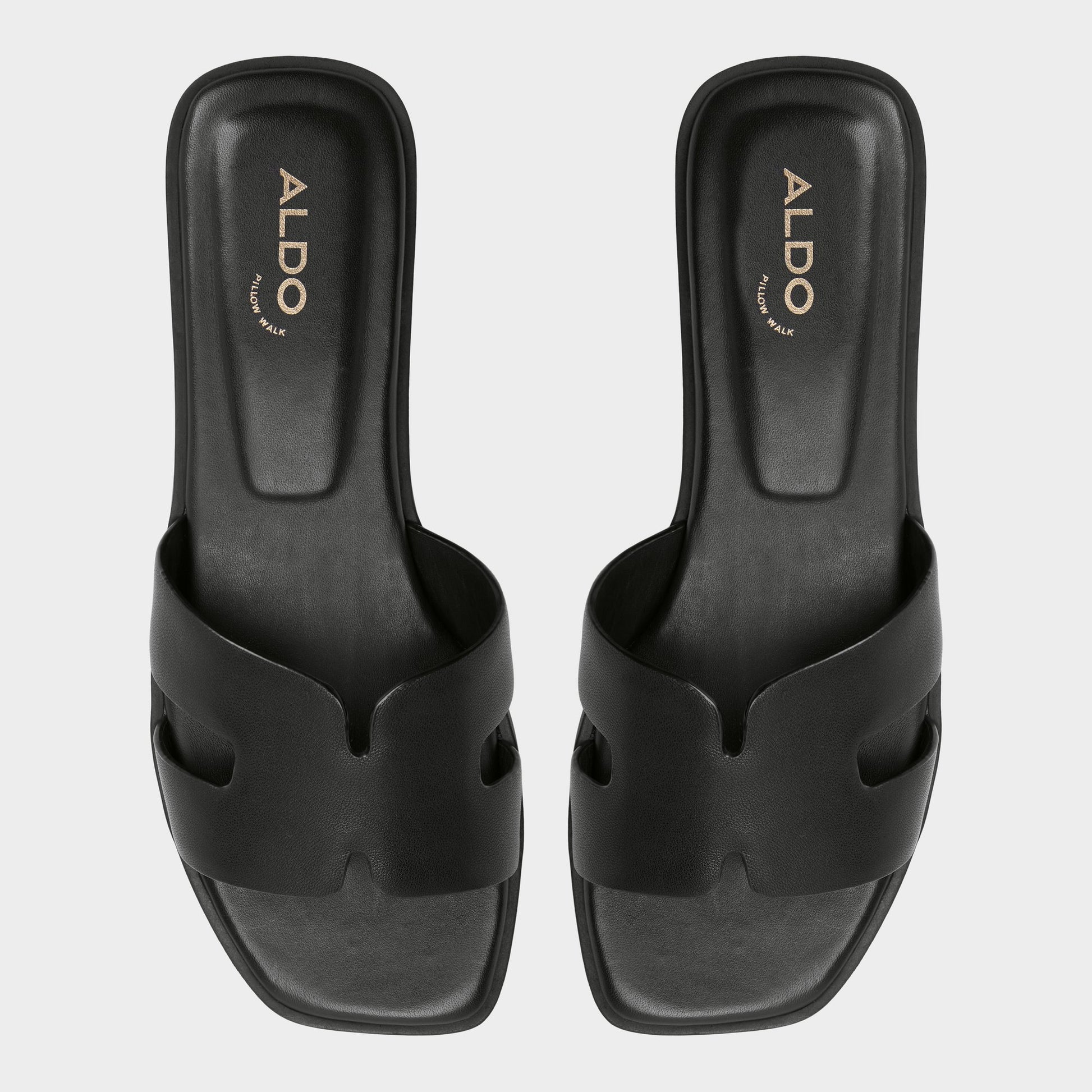 Top-down view of the Black Itsandal Slide sandal