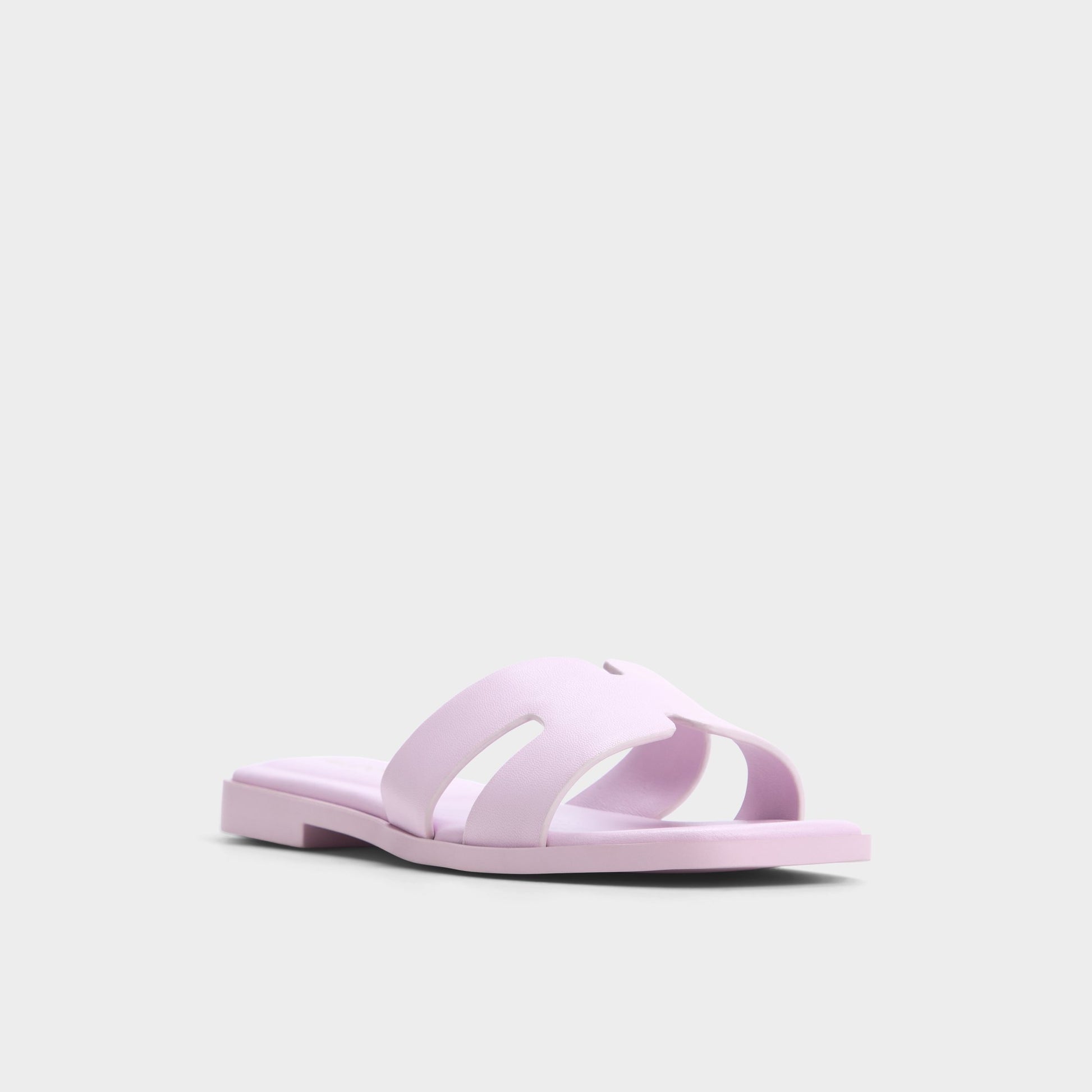 Three-quarter angle of Light Purple Itsandal Slide sandal's front side
