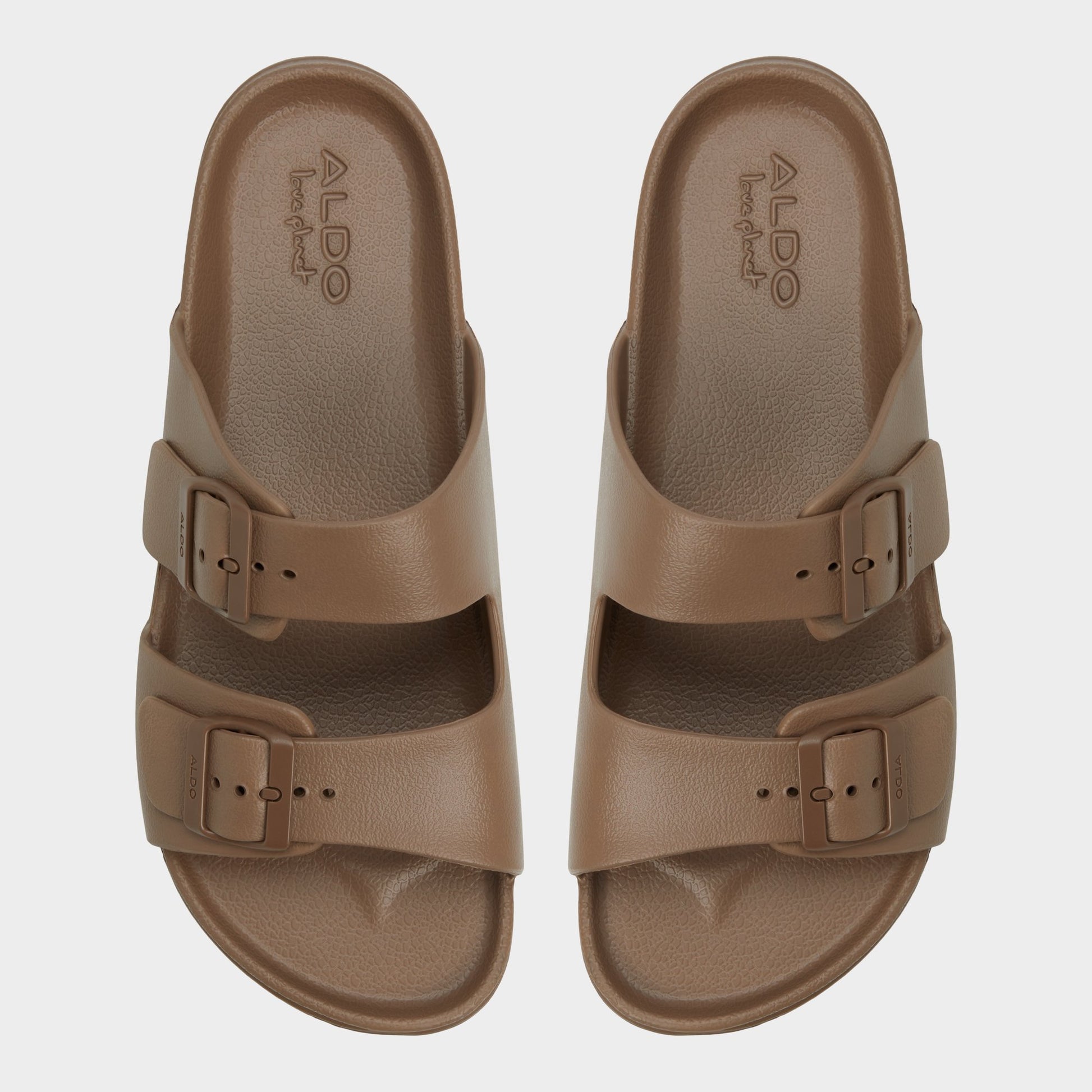 Top-down view of the Light Brown Hideo Slide sandal