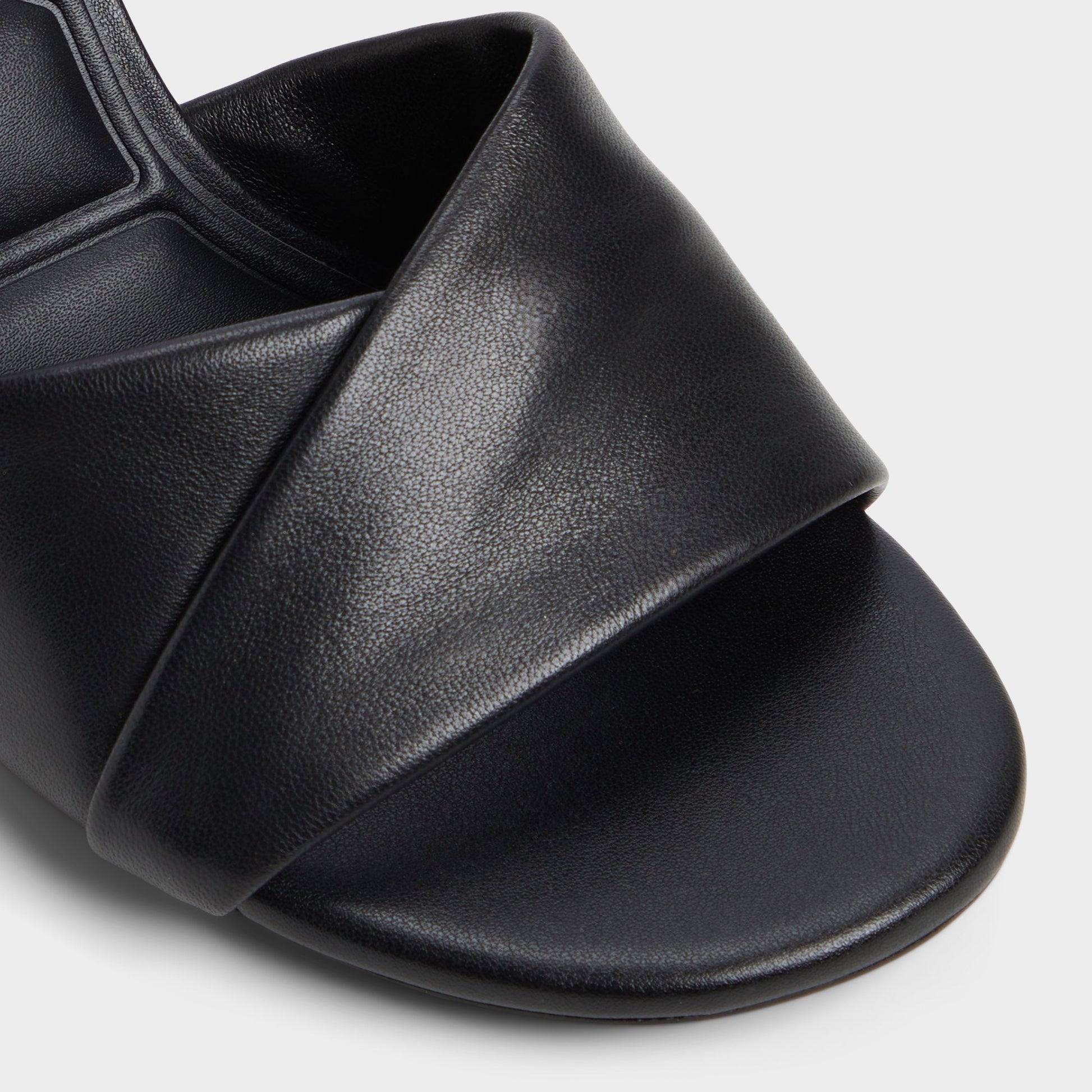 Close-up of the Black Lyhanna Heeled mule