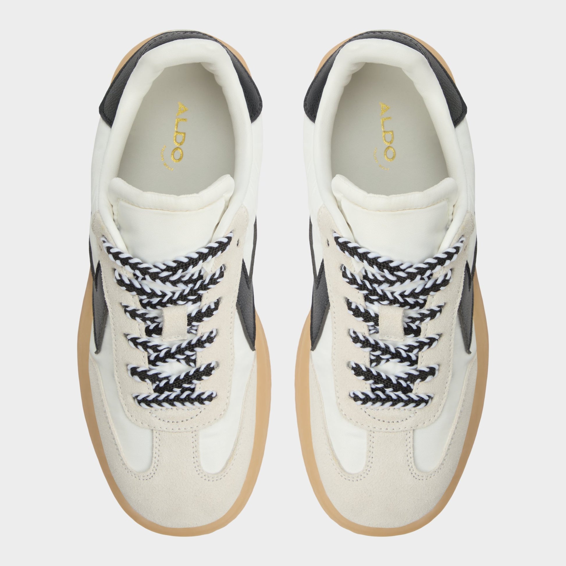 Top-down view of the White/Black Retrostep Low top sneaker