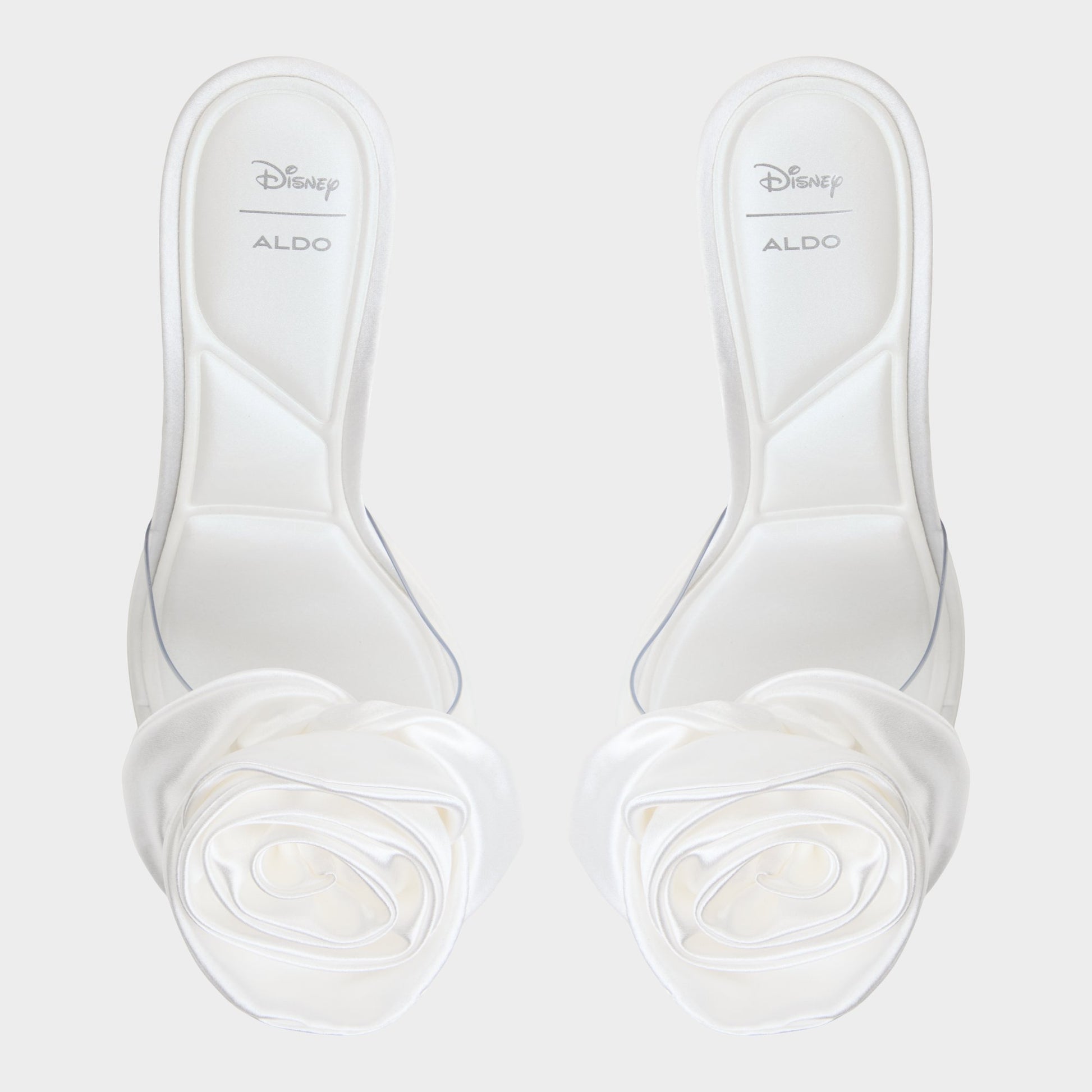 Top-down view of the White Cinderellamule Disney | ALDO