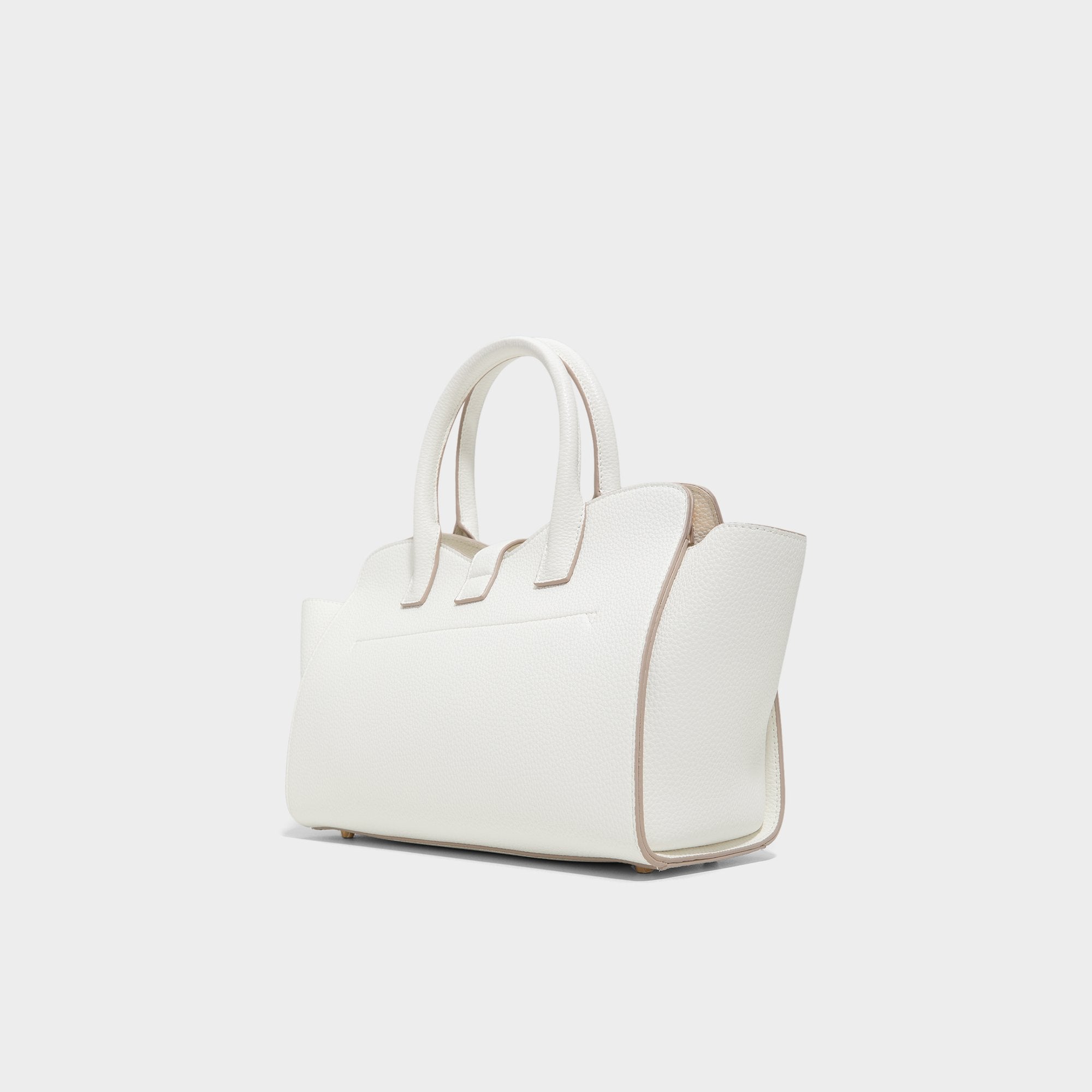 Georigiax White Women's Tote & Satchel bags