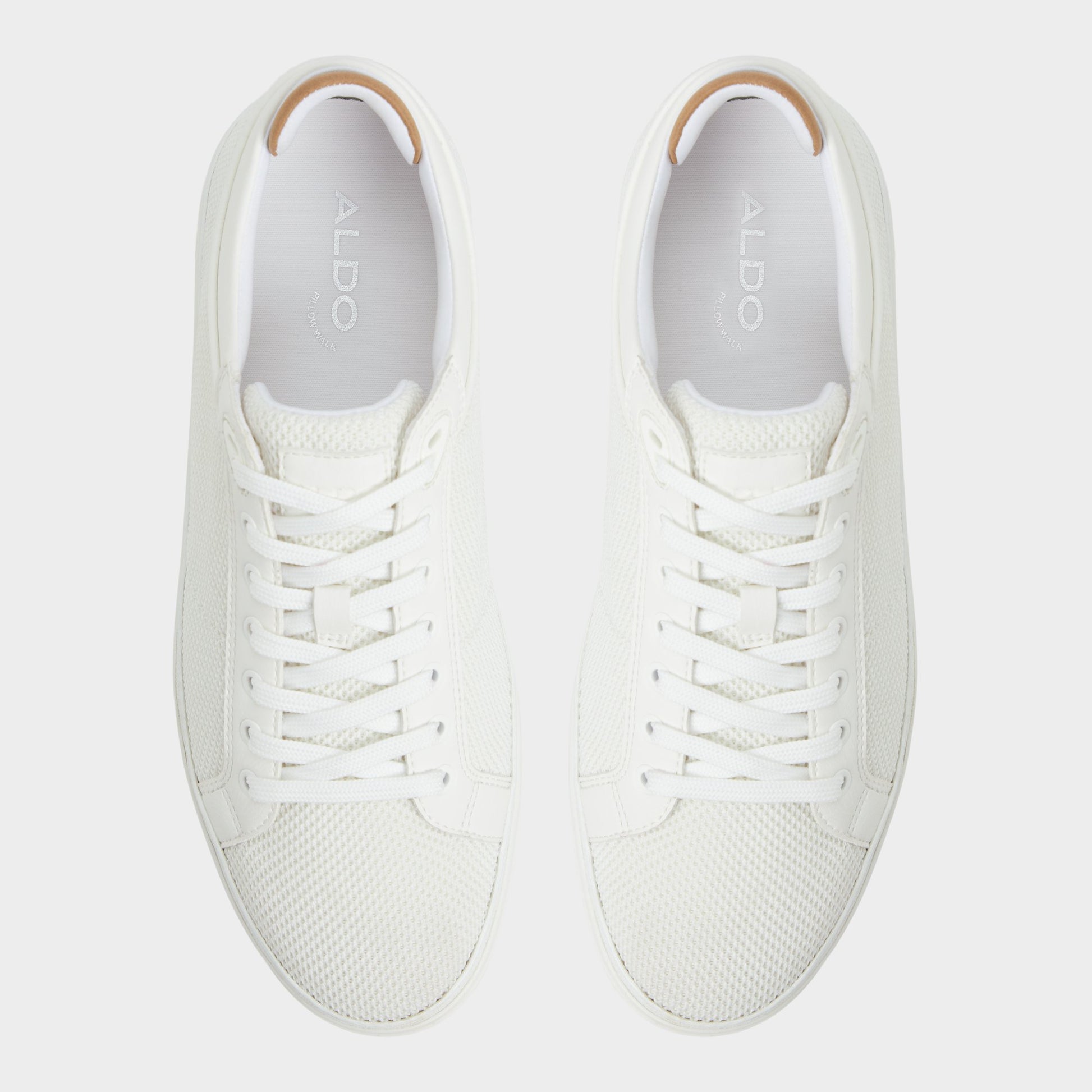 Top-down view of the White Finespec Low top sneaker