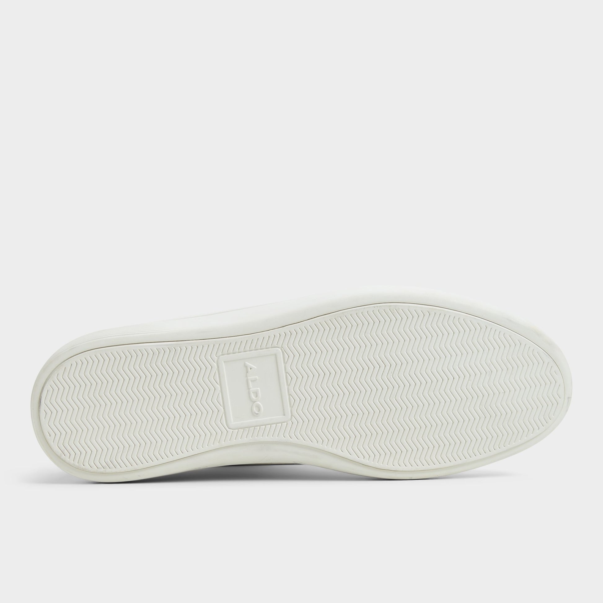 View of White Finespec Low top sneaker's sole