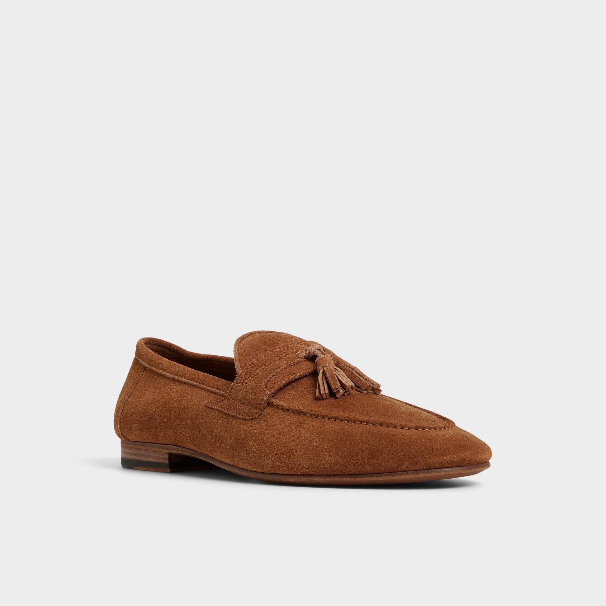 Three-quarter angle of Light Brown Grover Loafer's front side