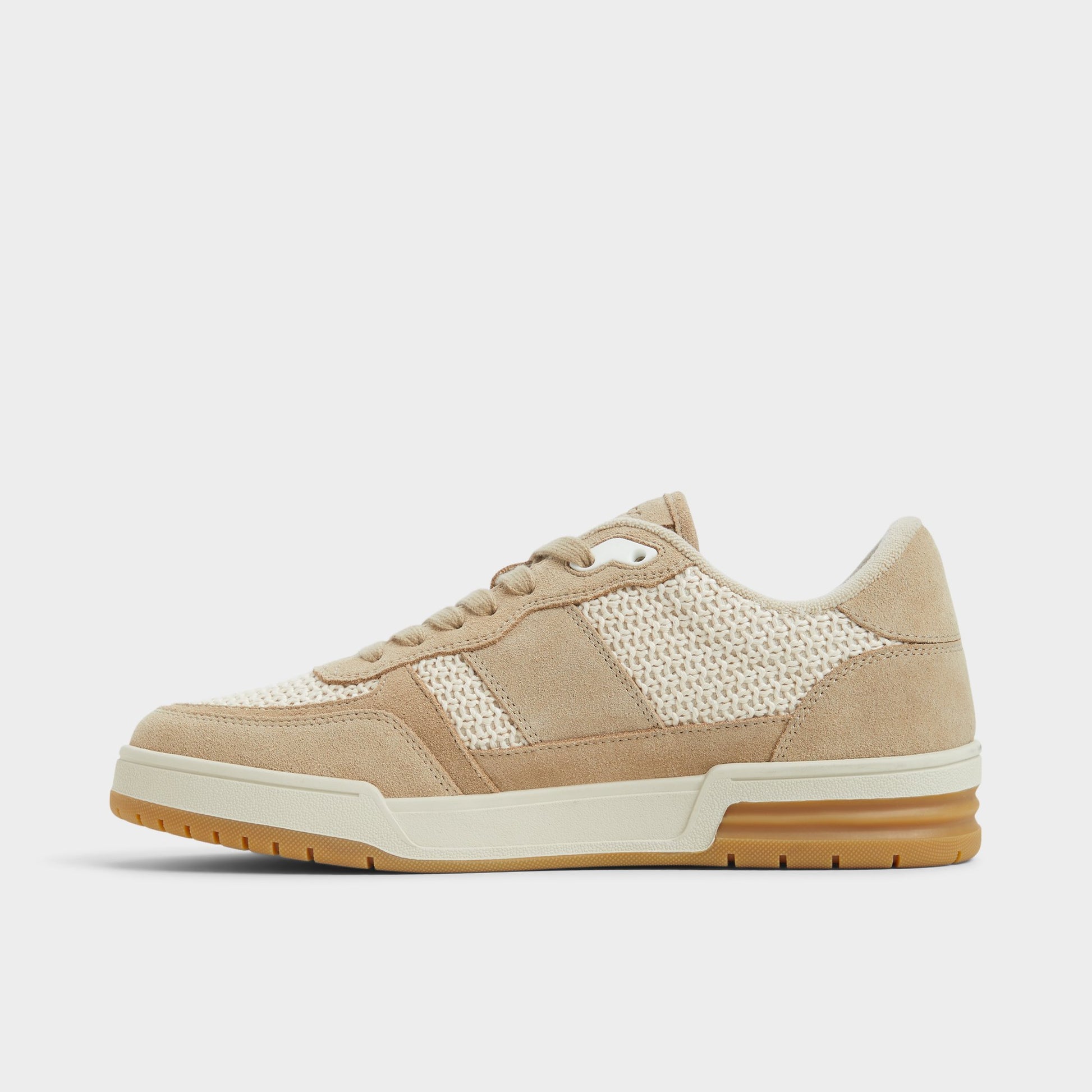 Side view of Natural Topper Low top sneaker