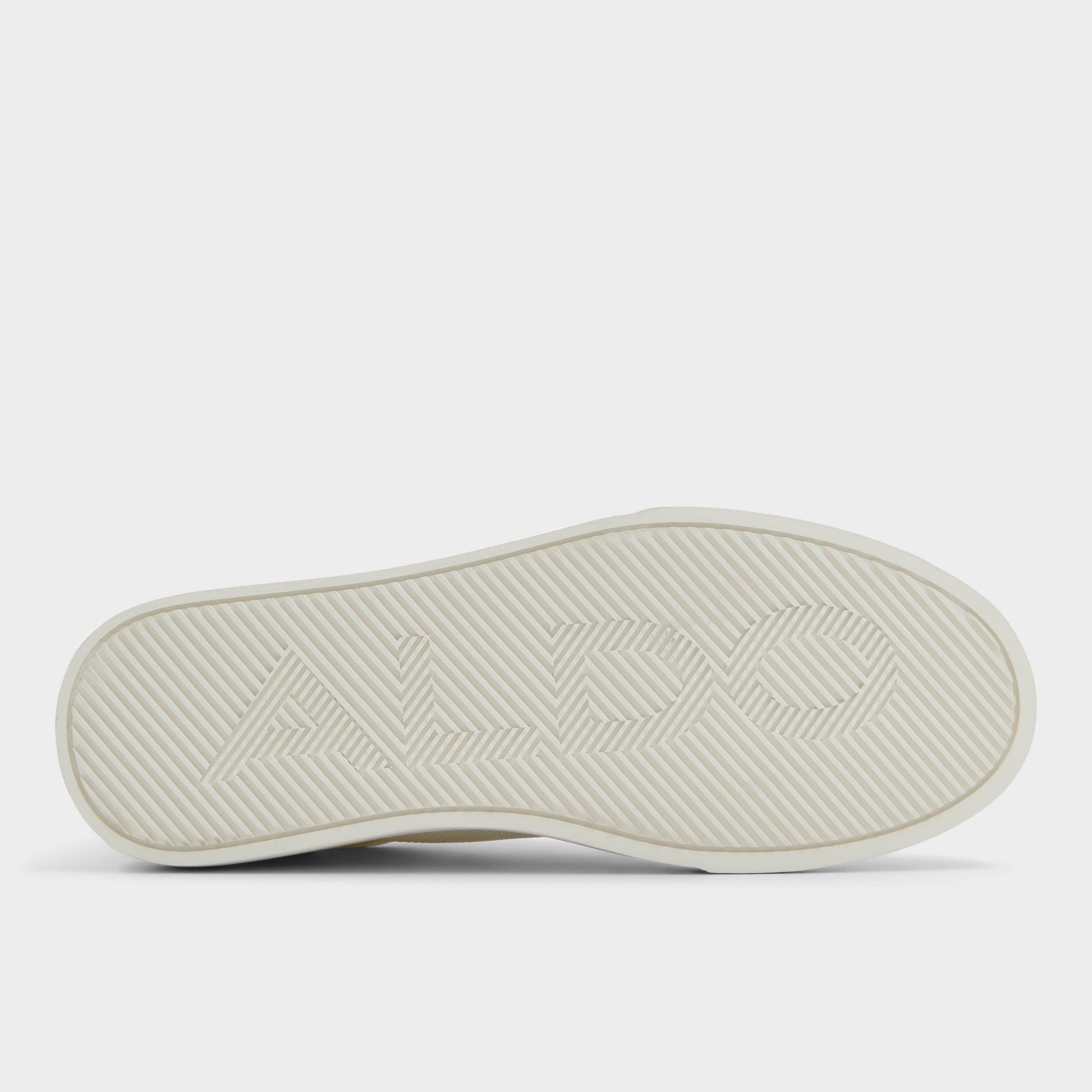 View of White Mmcenroe Low top sneaker's sole
