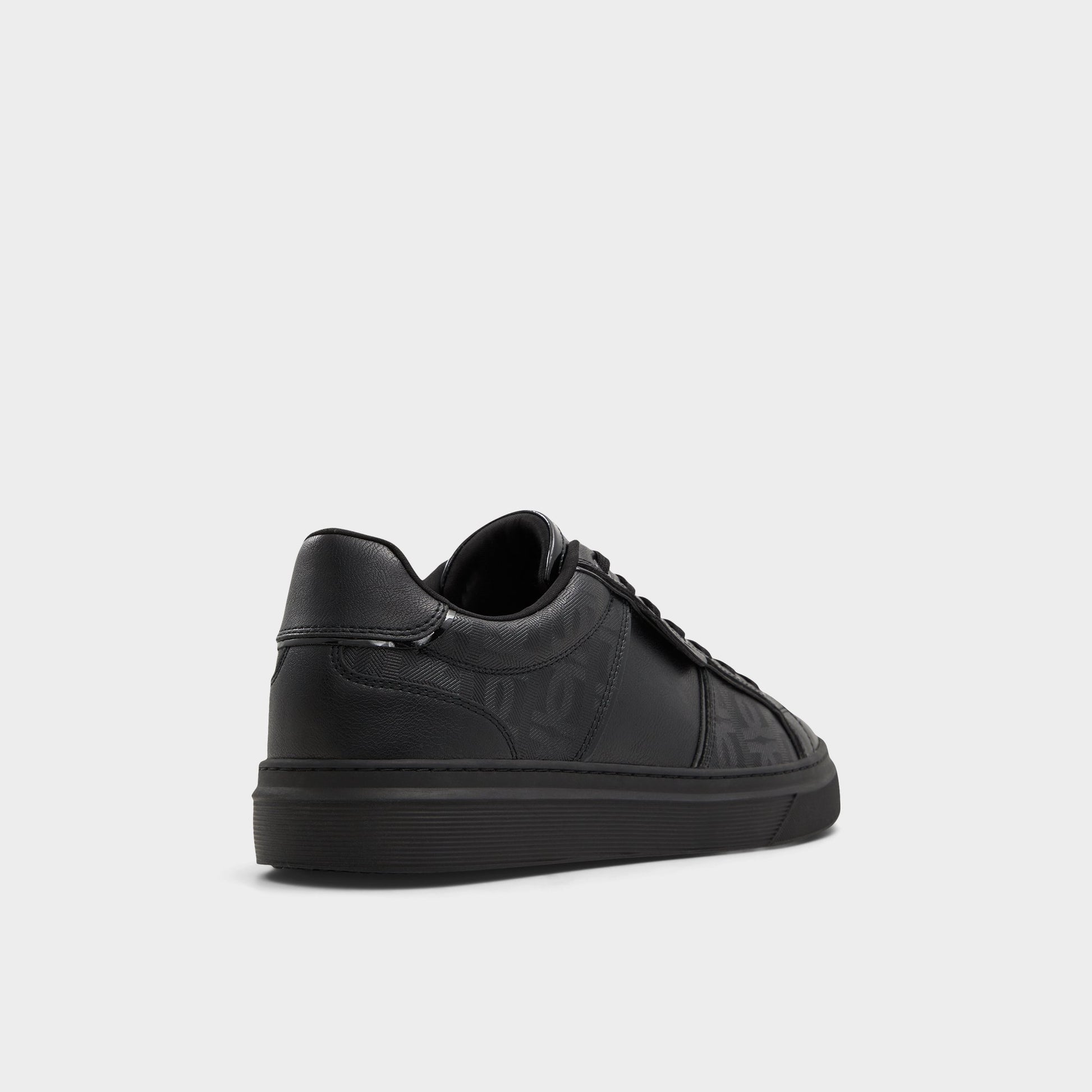 Three-quarter angle of Other Black Ccourtline Low top sneaker's back side