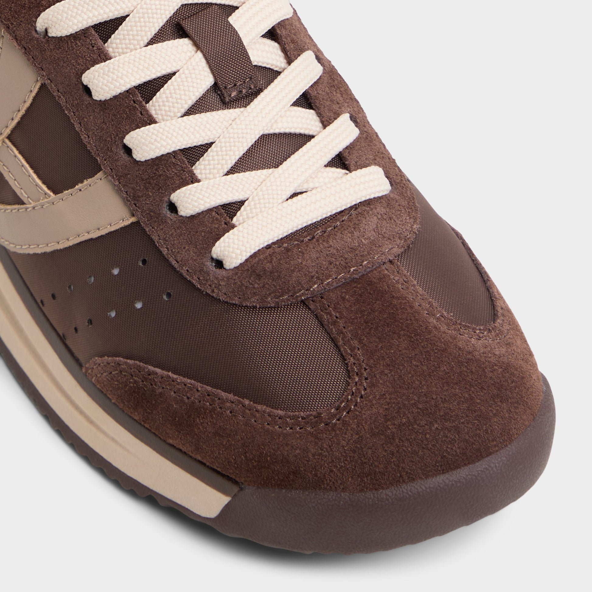 Close-up of the Medium Brown Stepcount Jogger sneaker