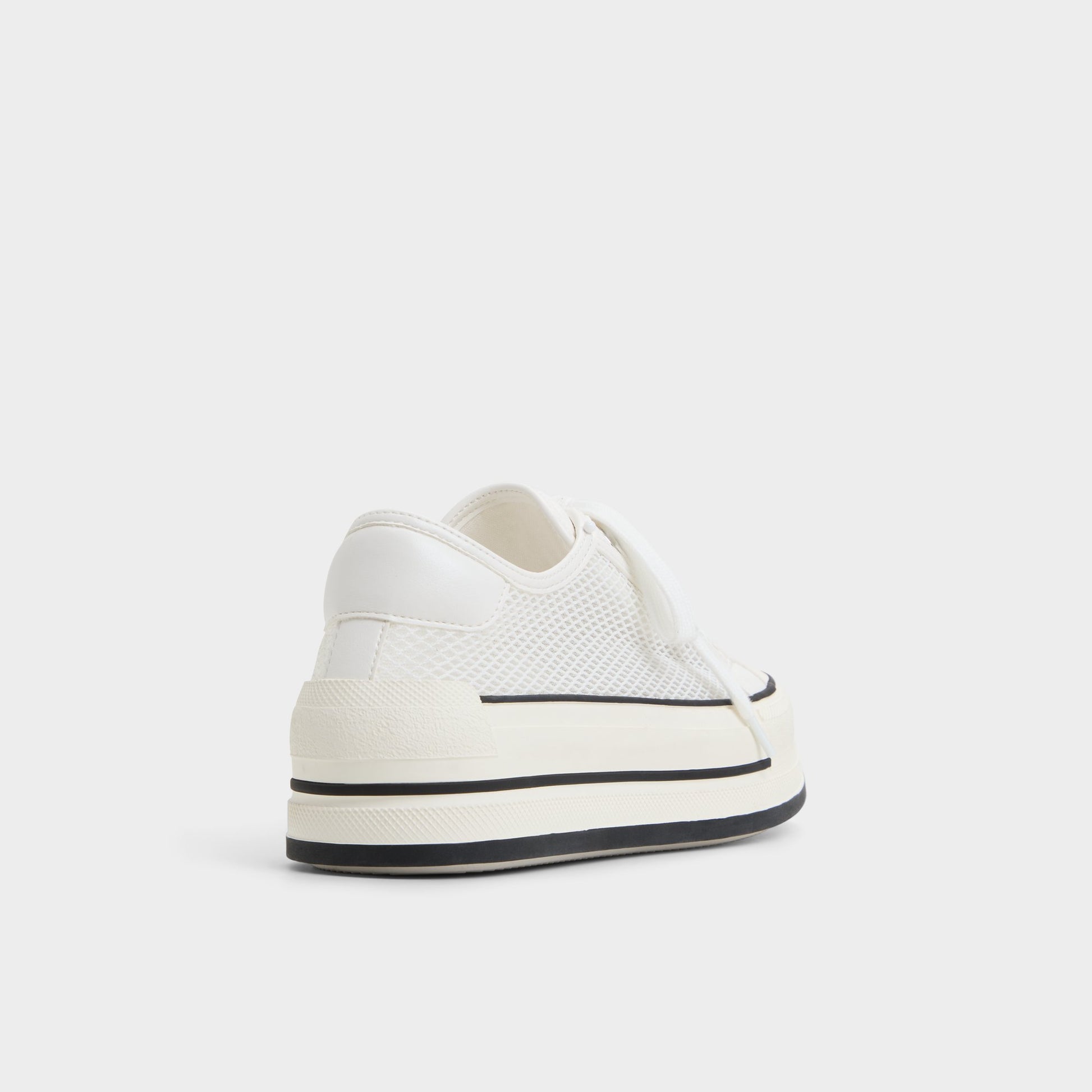 Three-quarter angle of White Rayes Low top sneaker's back side