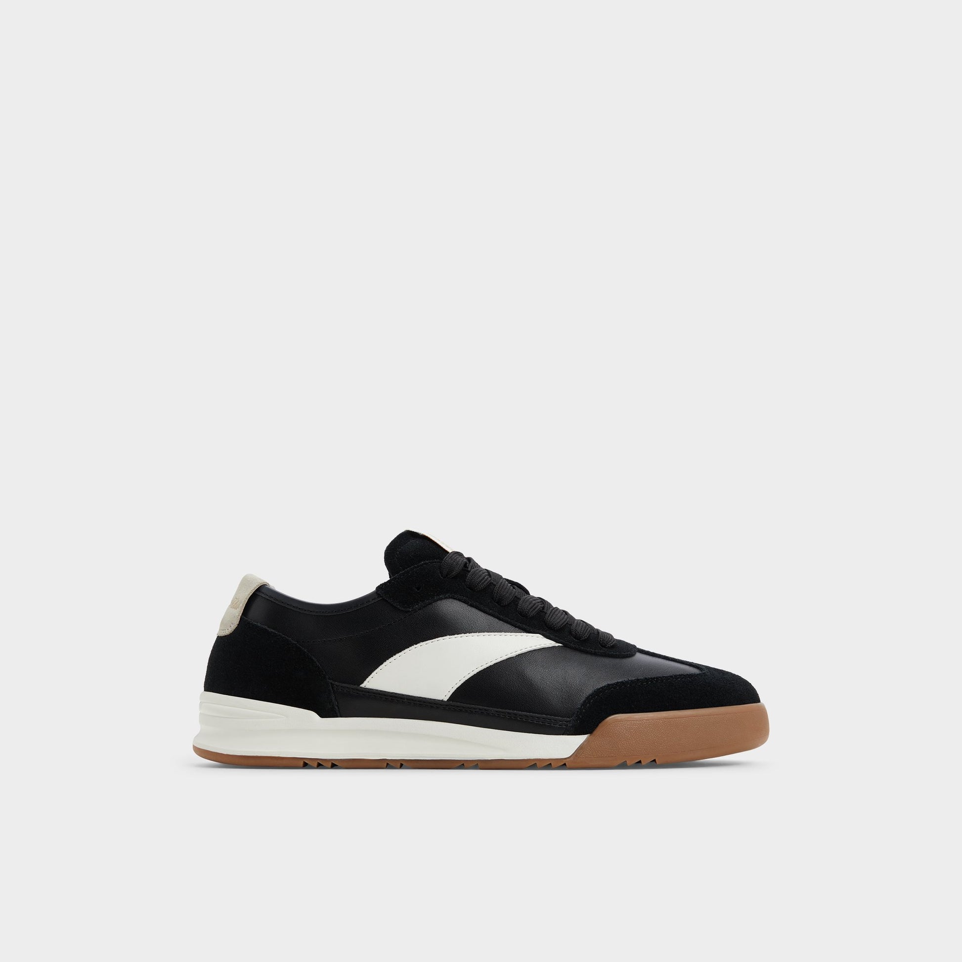 Vue principale de Noir Clubmtl Sneaker bas pour Hommes