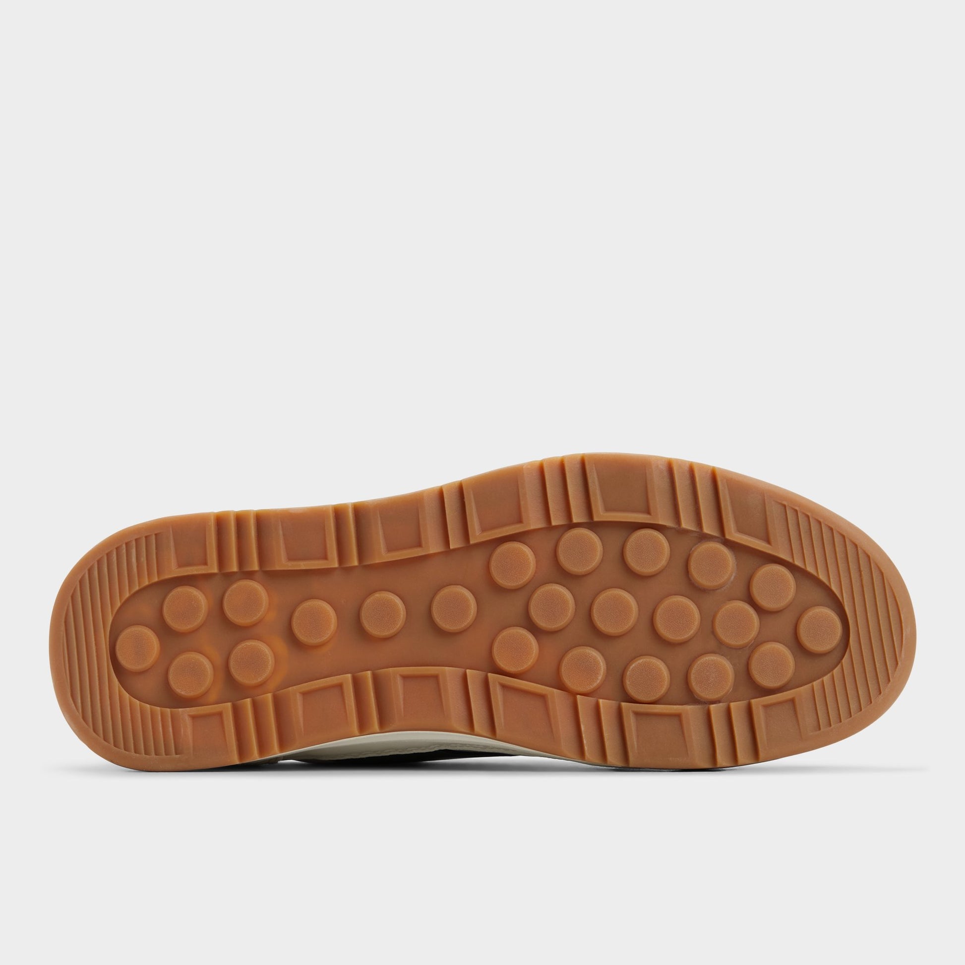 View of White Combo Clubmtl Low top sneaker's sole