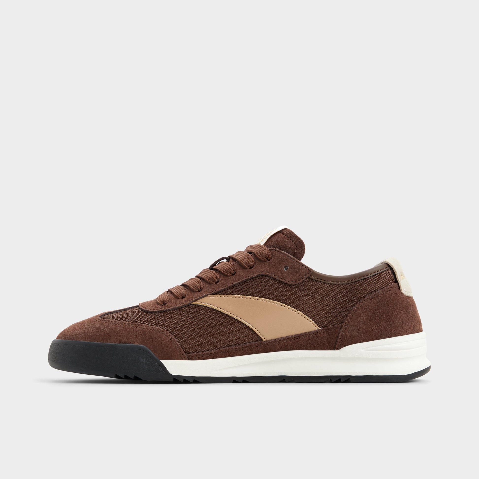 Side view of Brown Clubmtl Low top sneaker