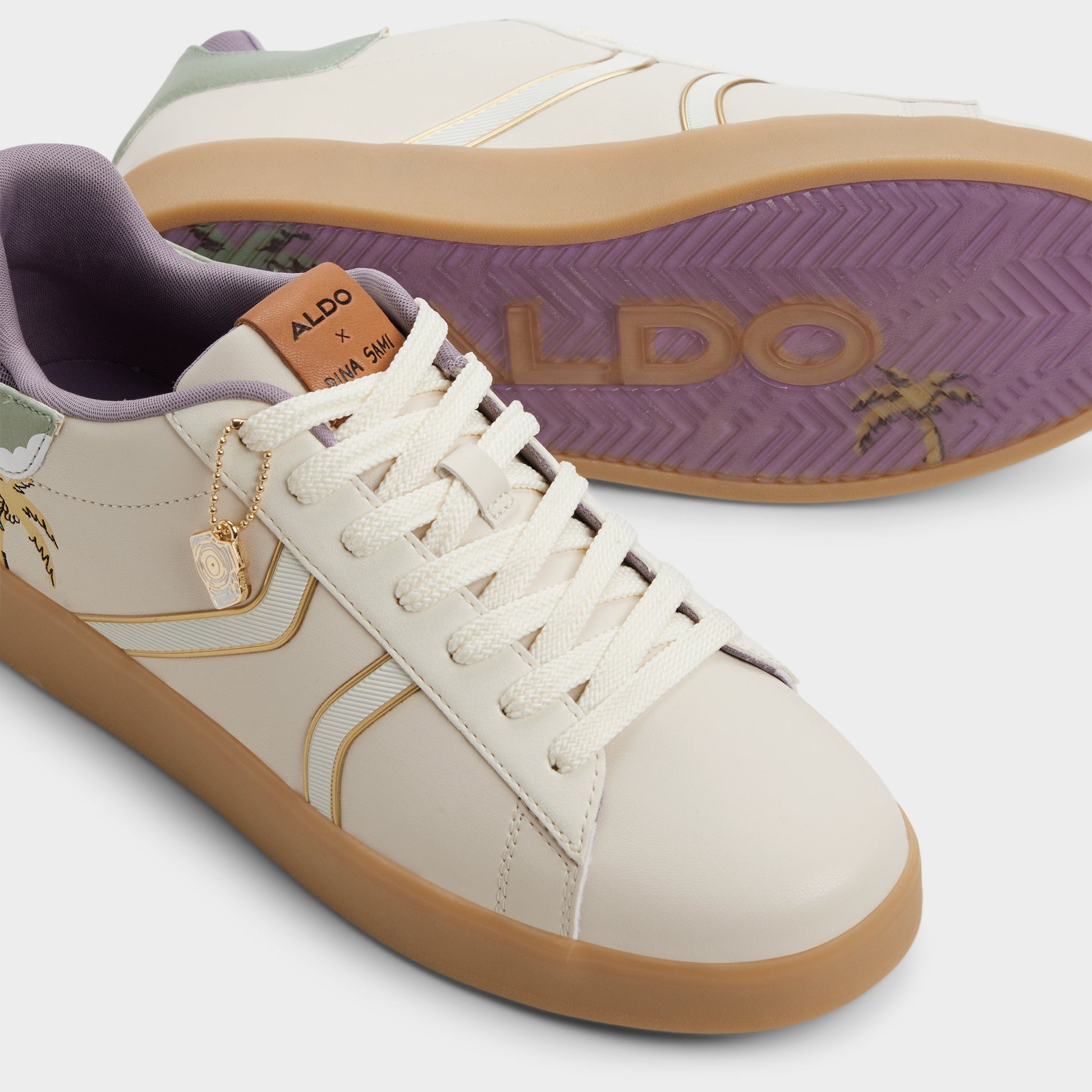 Highlighted view of a pair of White Combo Dina Sami Men's low top sneakers