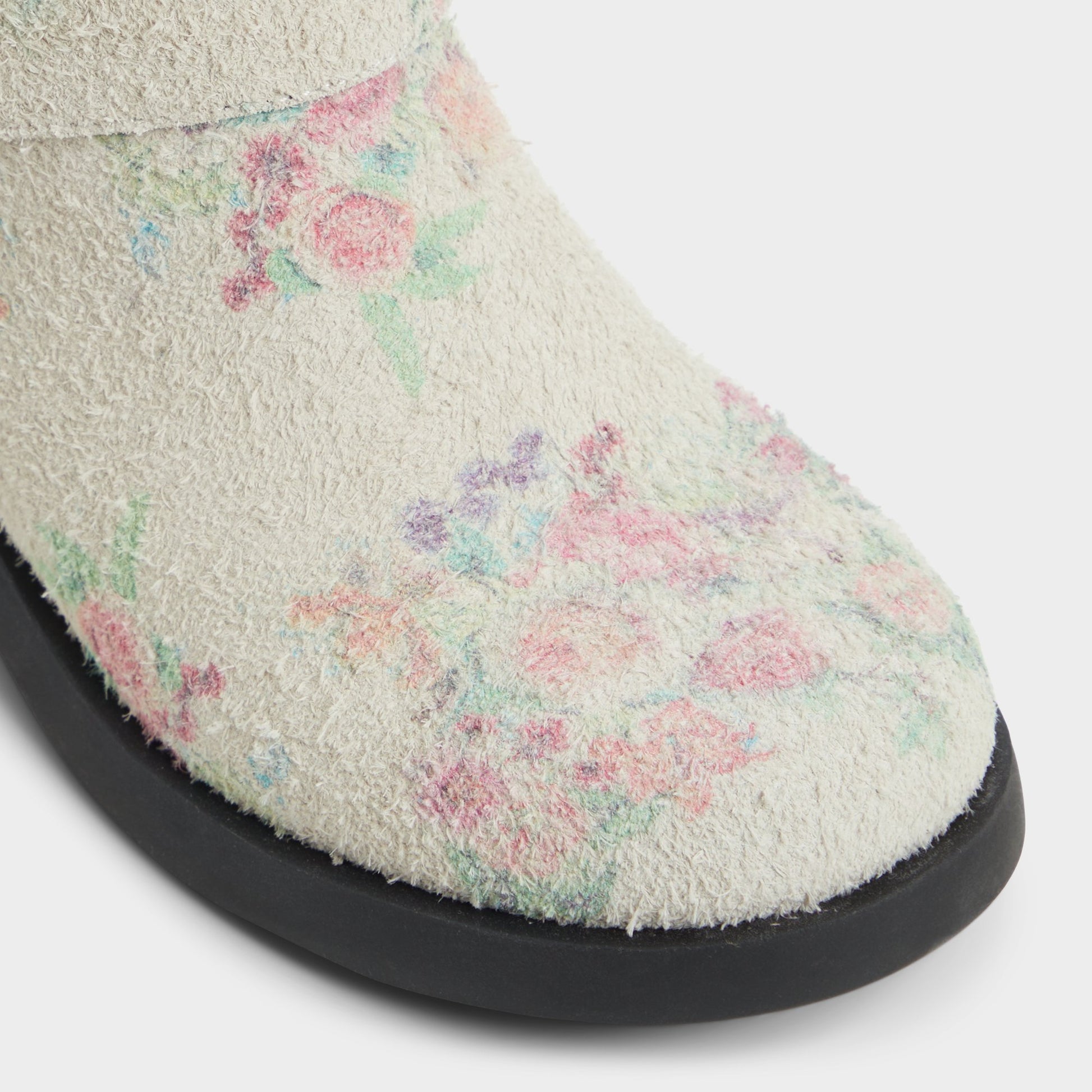 Close-up of the Multi Notorious Motorcycle ankle boot