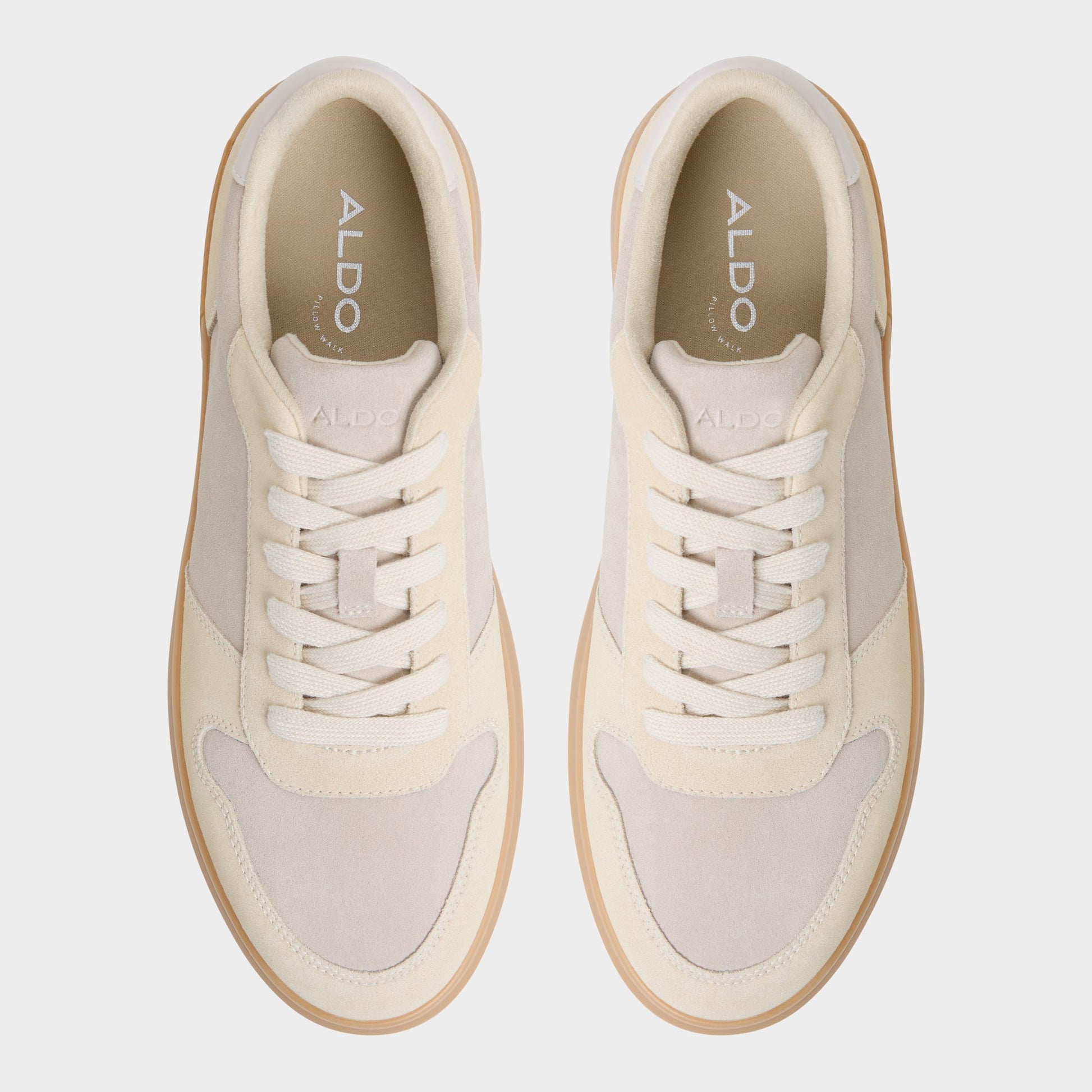 Top-down view of the Beige Retrosneaker Low top sneaker