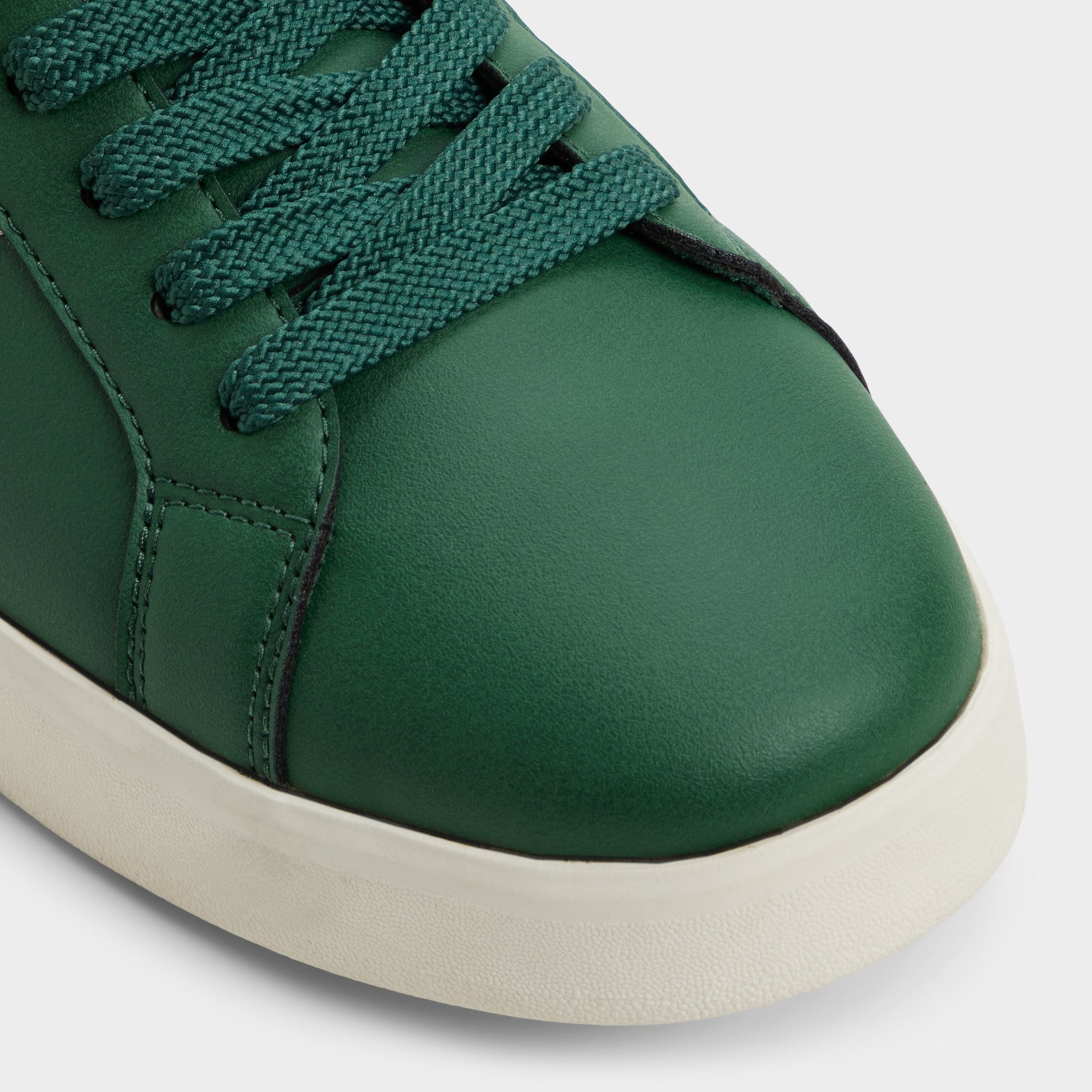 Close-up of the Green Mtl1972snkr-m Low top sneaker