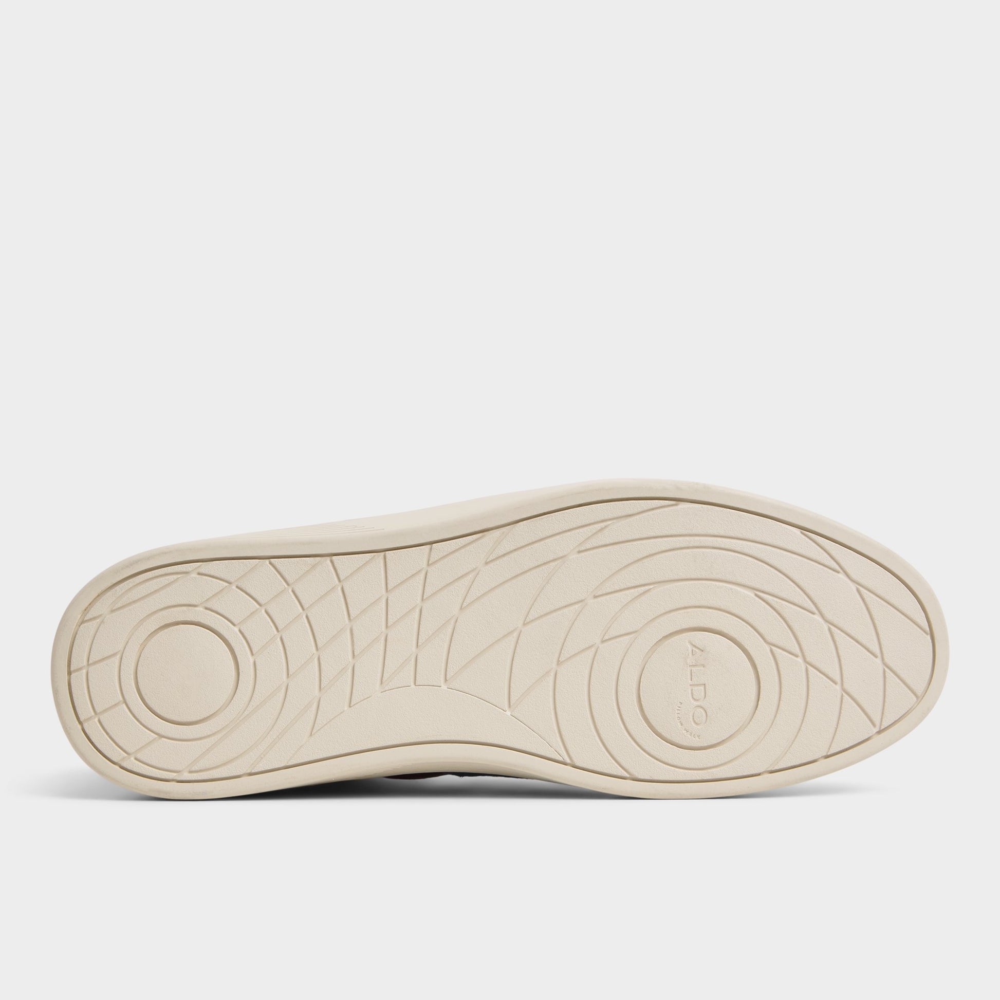 View of White Retrotrainer High top sneaker's sole