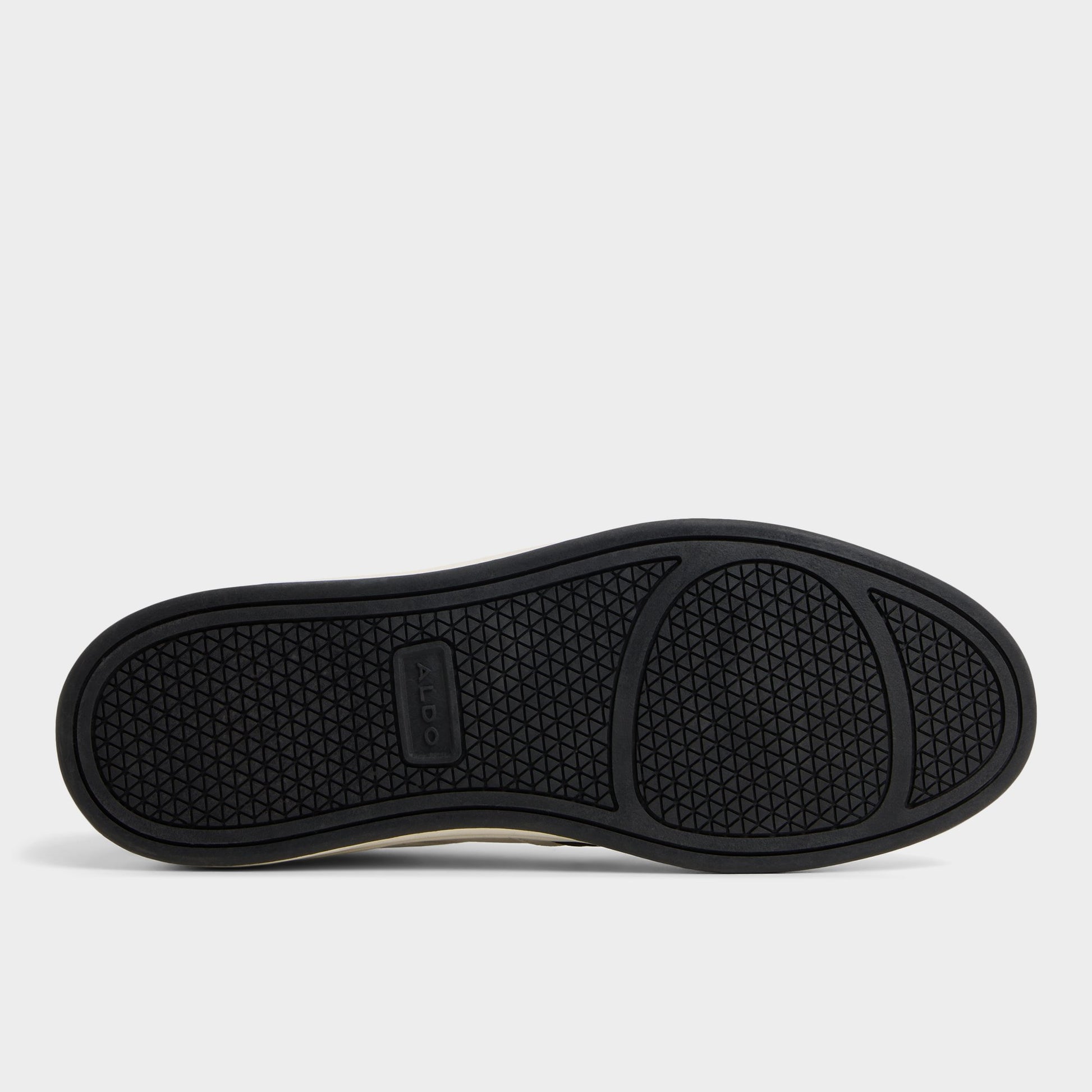 View of White Freekick Low top sneaker's sole